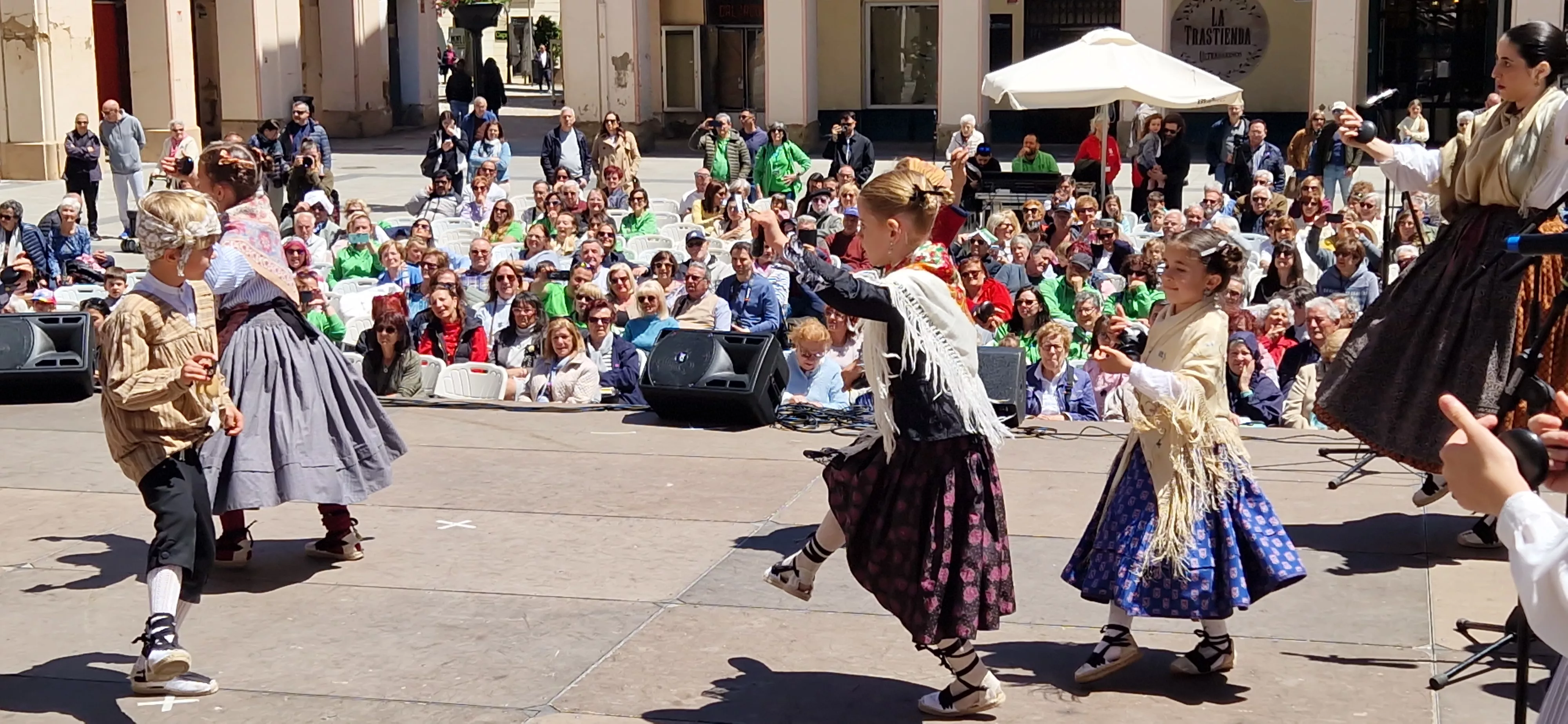 Santa Cecilia en el IX Encuentro de Escuelas de Folklore José Rodrigo. Foto Myriam Martínez