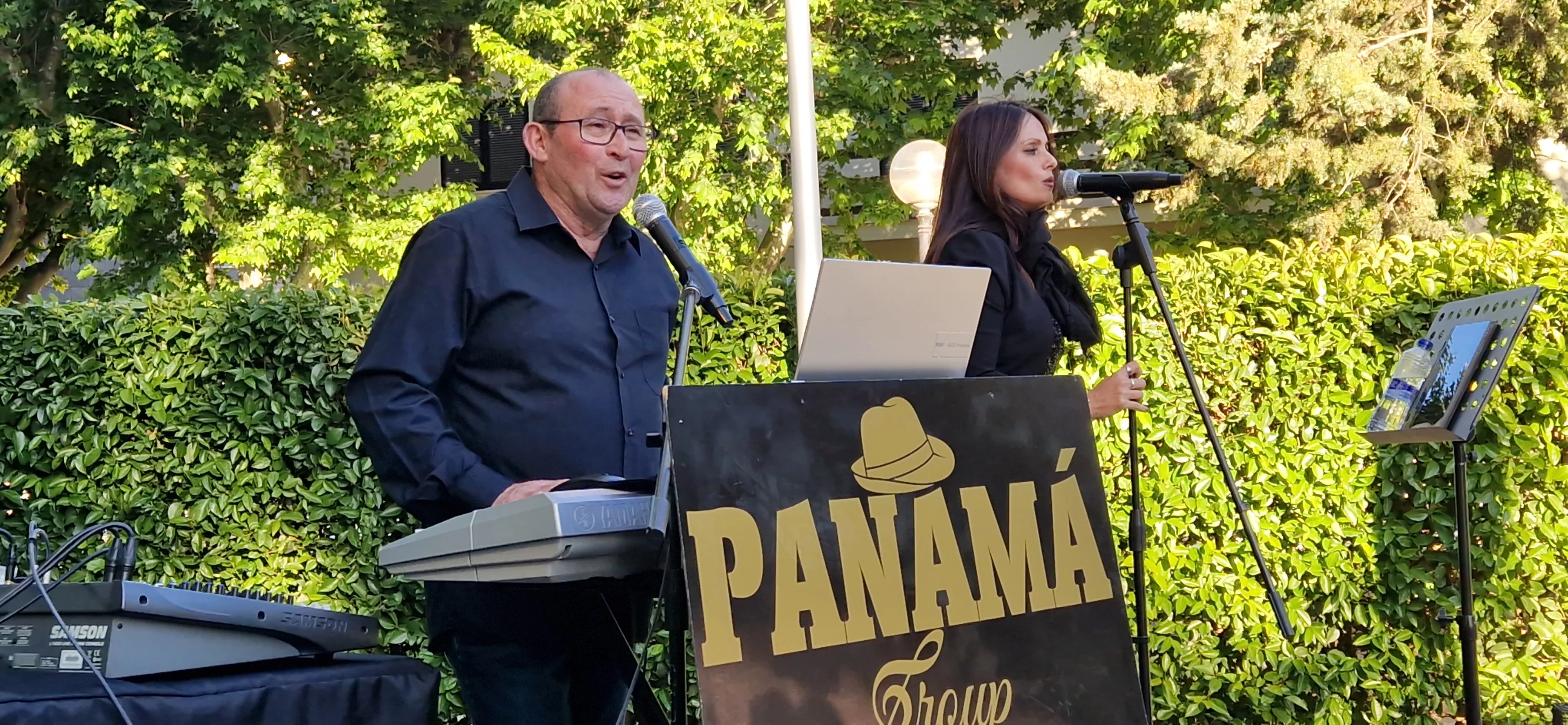 Primera sesión de  “Sácame a bailar: Jardín de Verano” 2026. Foto Myriam Martínez