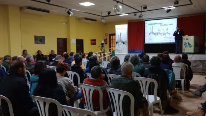 Acto inaugural de las jornadas nacionales sobre la grulla. Acto inaugural de las jornadas nacionales sobre la grulla.