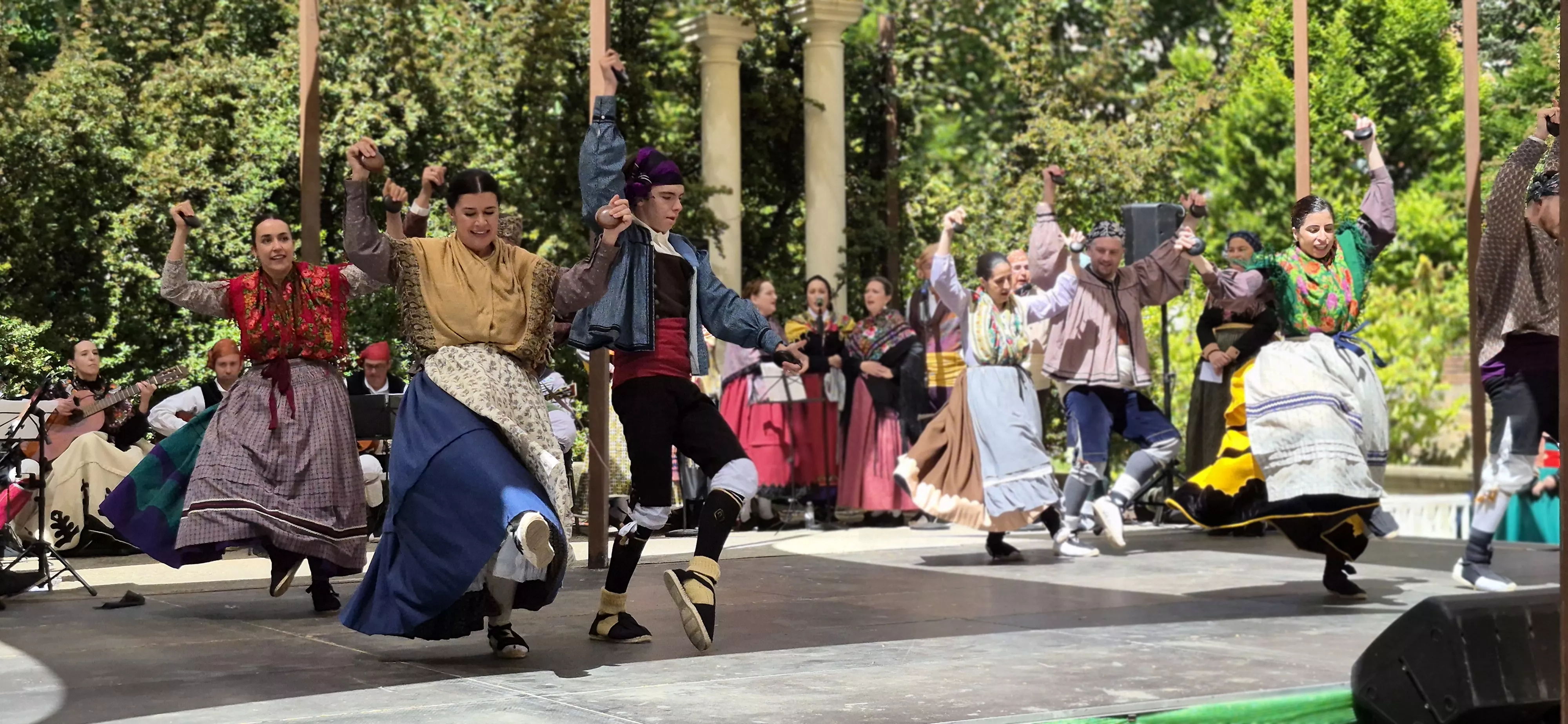 La Agrupación Folklórica Santa Cecilia en el Ciclo de Folclore Aragonés 2026. Foto Myriam Martínez