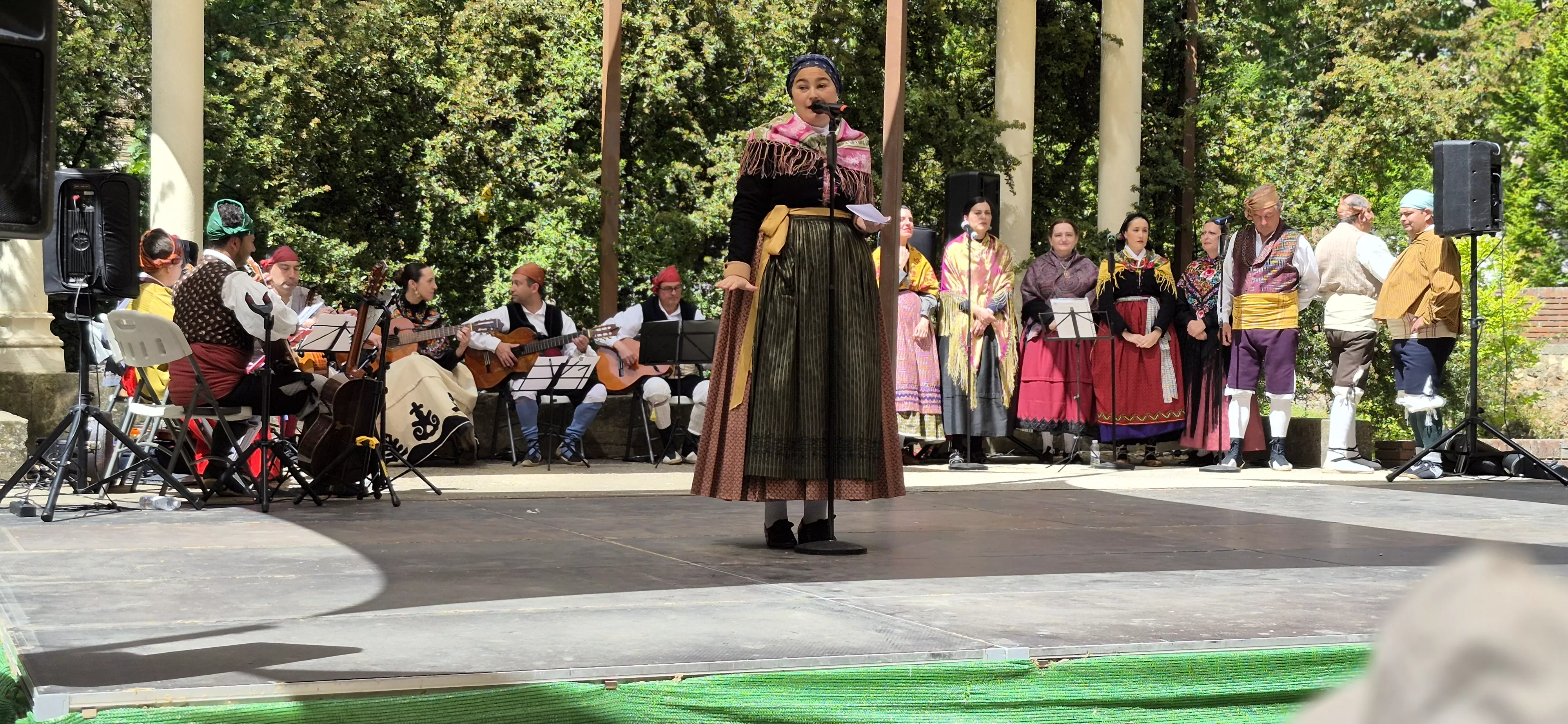 La Agrupación Folklórica Santa Cecilia en el Ciclo de Folclore Aragonés 2026. Foto Myriam Martínez