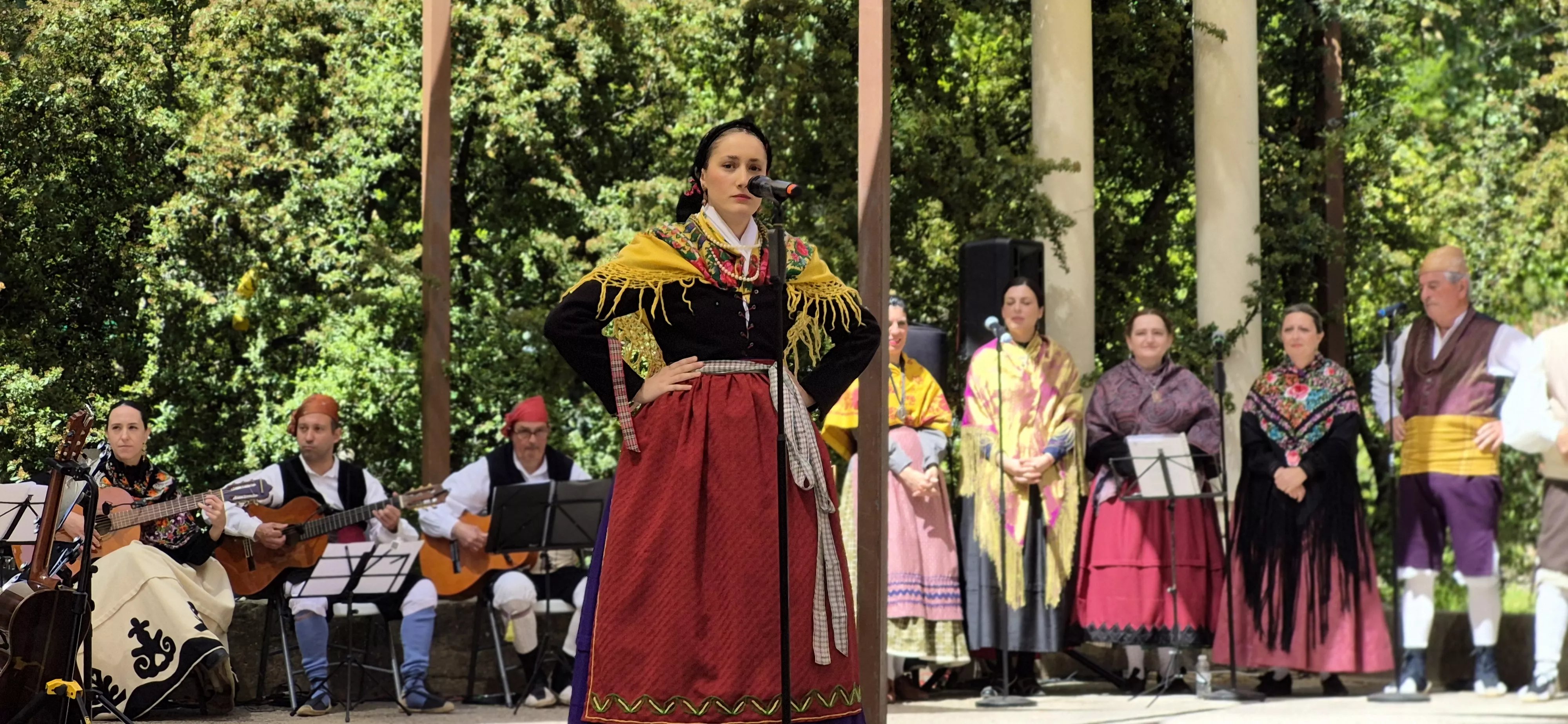 La Agrupación Folklórica Santa Cecilia en el Ciclo de Folclore Aragonés 2026. Foto Myriam Martínez
