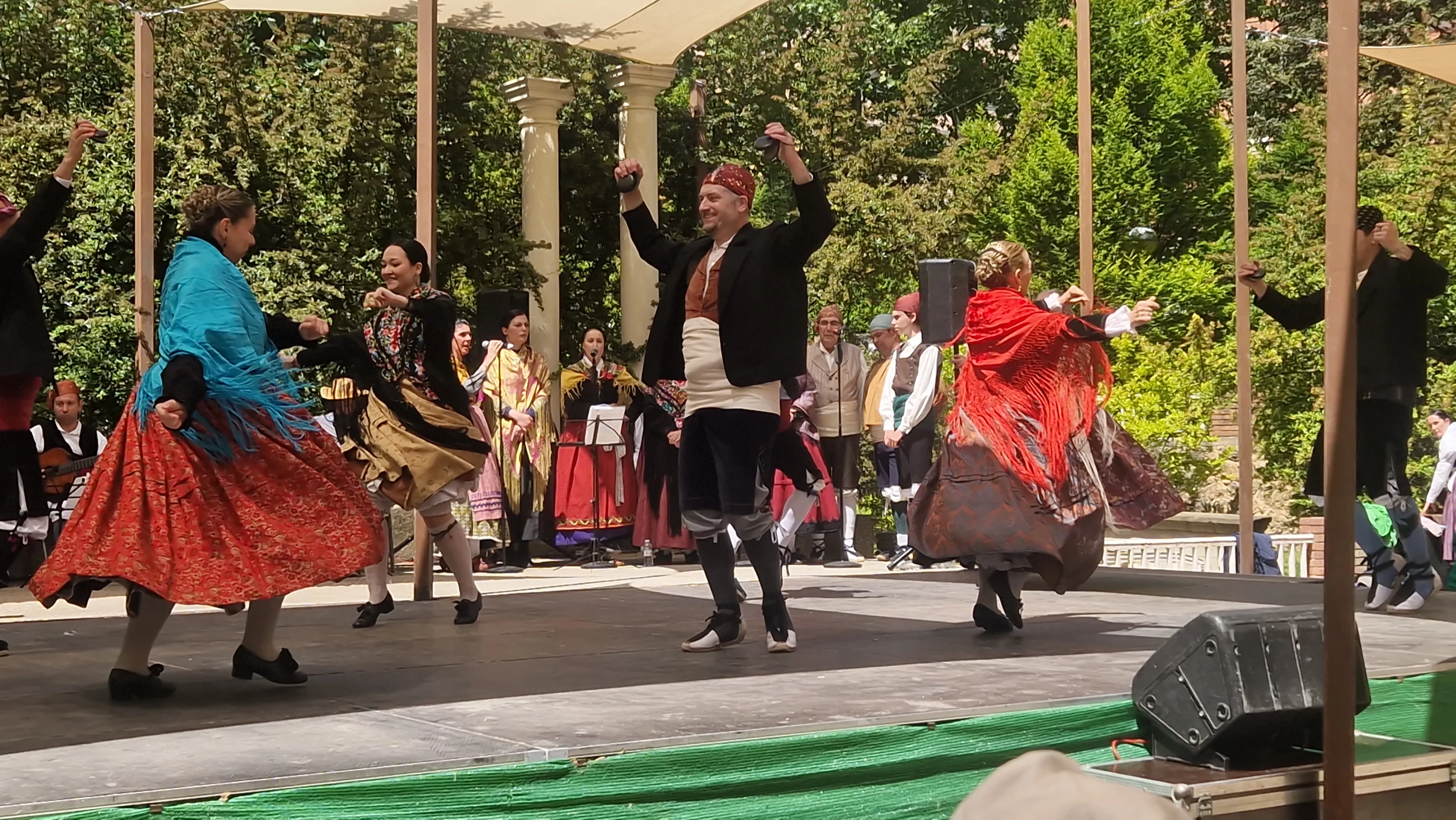 La Agrupación Folklórica Santa Cecilia en el Ciclo de Folclore Aragonés 2026. Foto Myriam Martínez