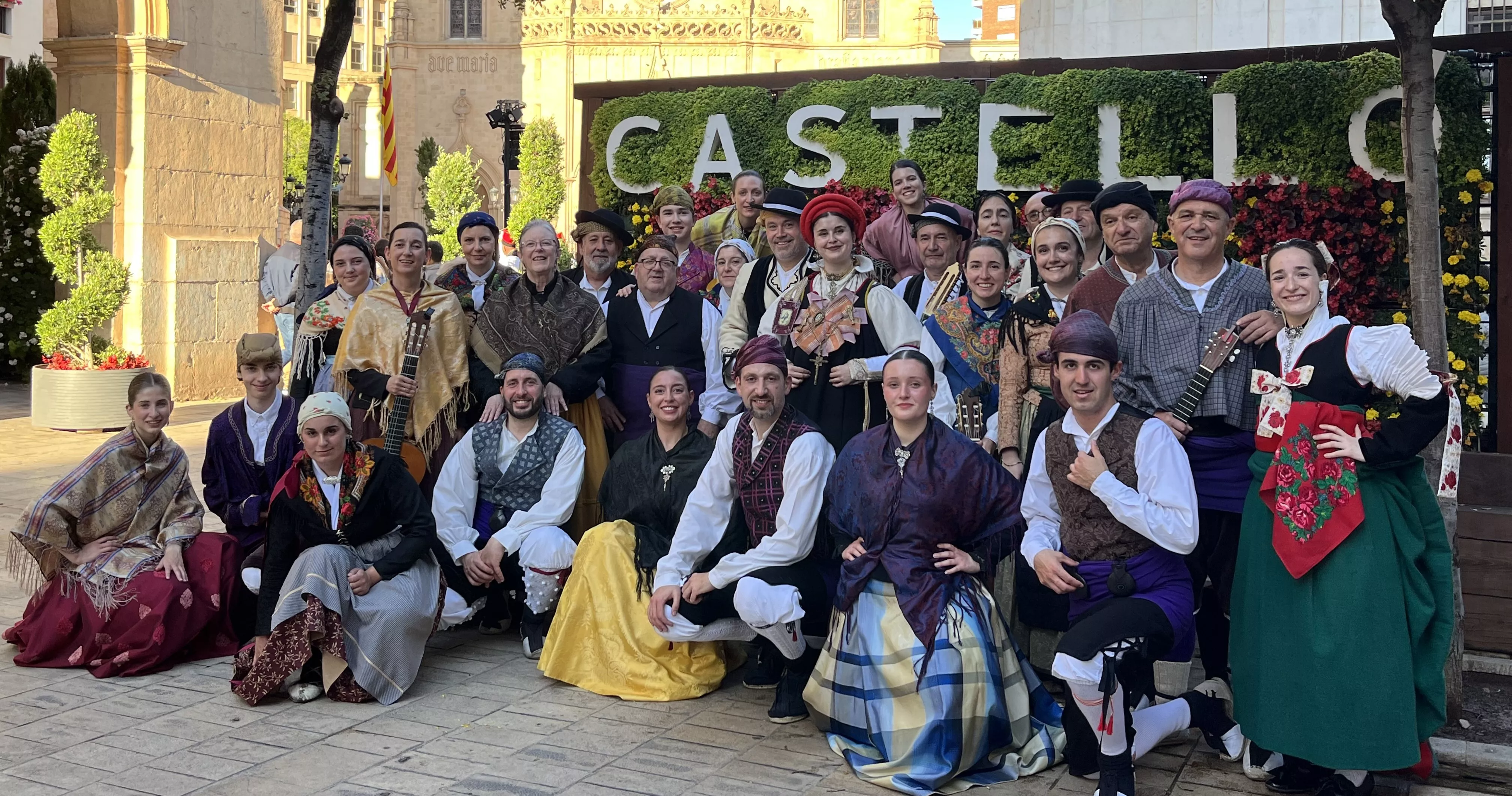 Grupo Folklórico Alto Aragón en Castellón.