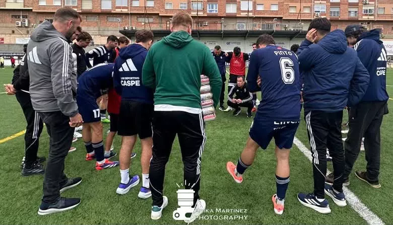 Playoff Tercera RFEF: Caspe y Cuarte lo dejan todo para la vuelta (1-1). Foto: Erika Martínez