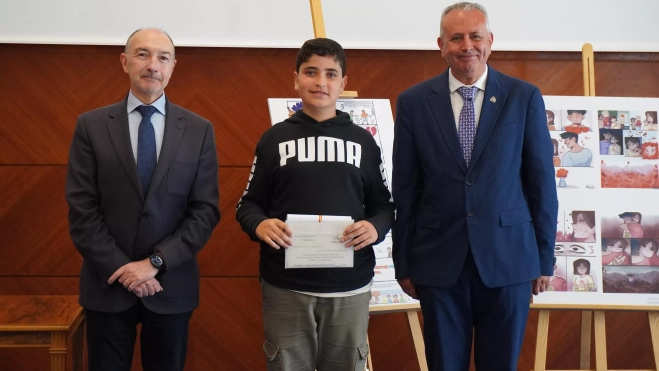 Hugo Gómez, de Barbastro, con Fernando Beltrán y José Carlos Campo Hugo Gómez, de Barbastro, con Fernando Beltrán y José Carlos Campo
