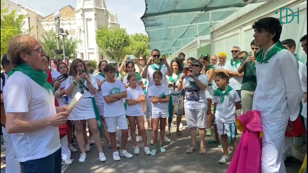 La Ronda Parrillera canta a los tres novilleros oscenses