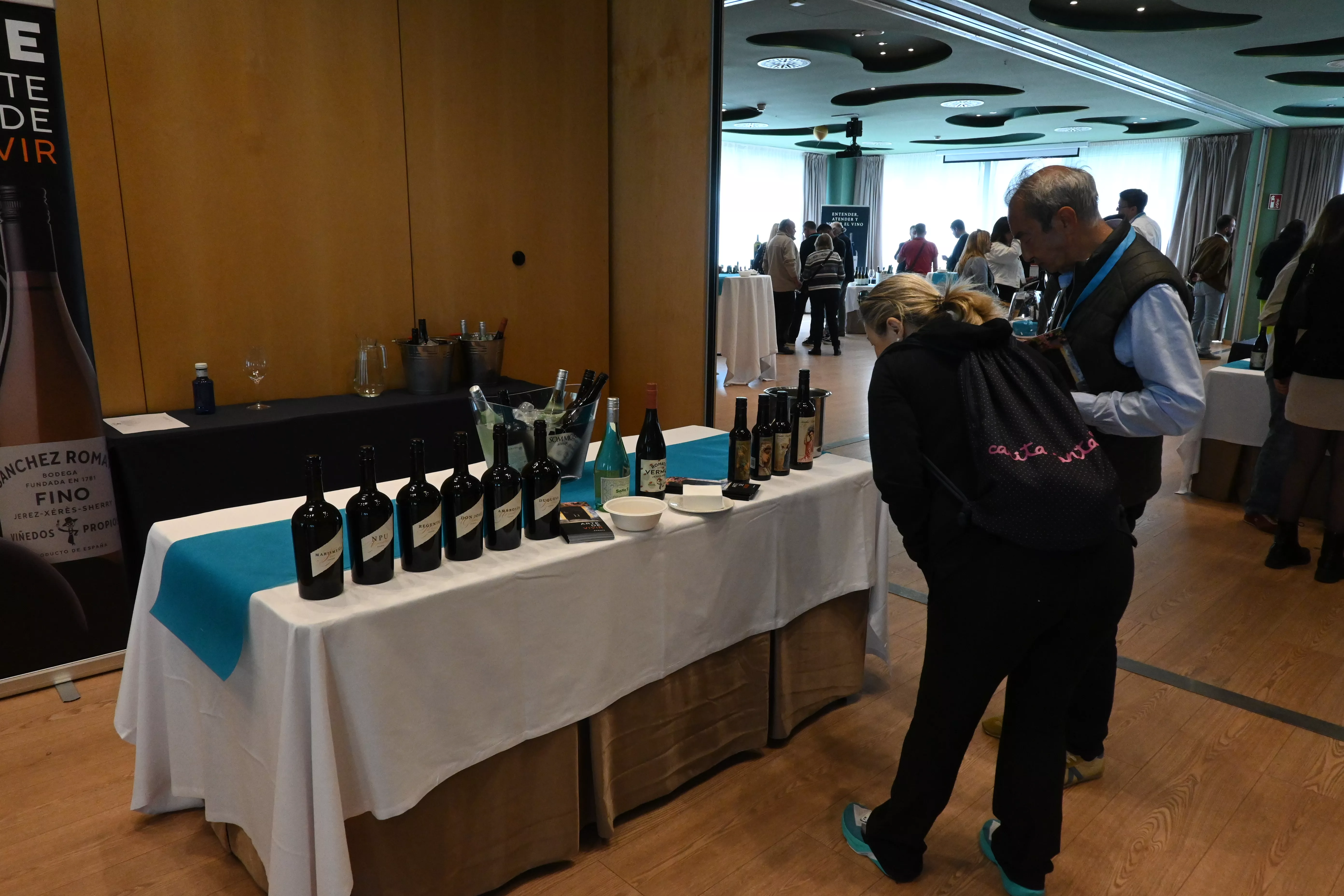  IV Feria del Vino de Distribuciones Blasco. Foto Carlos Jalle