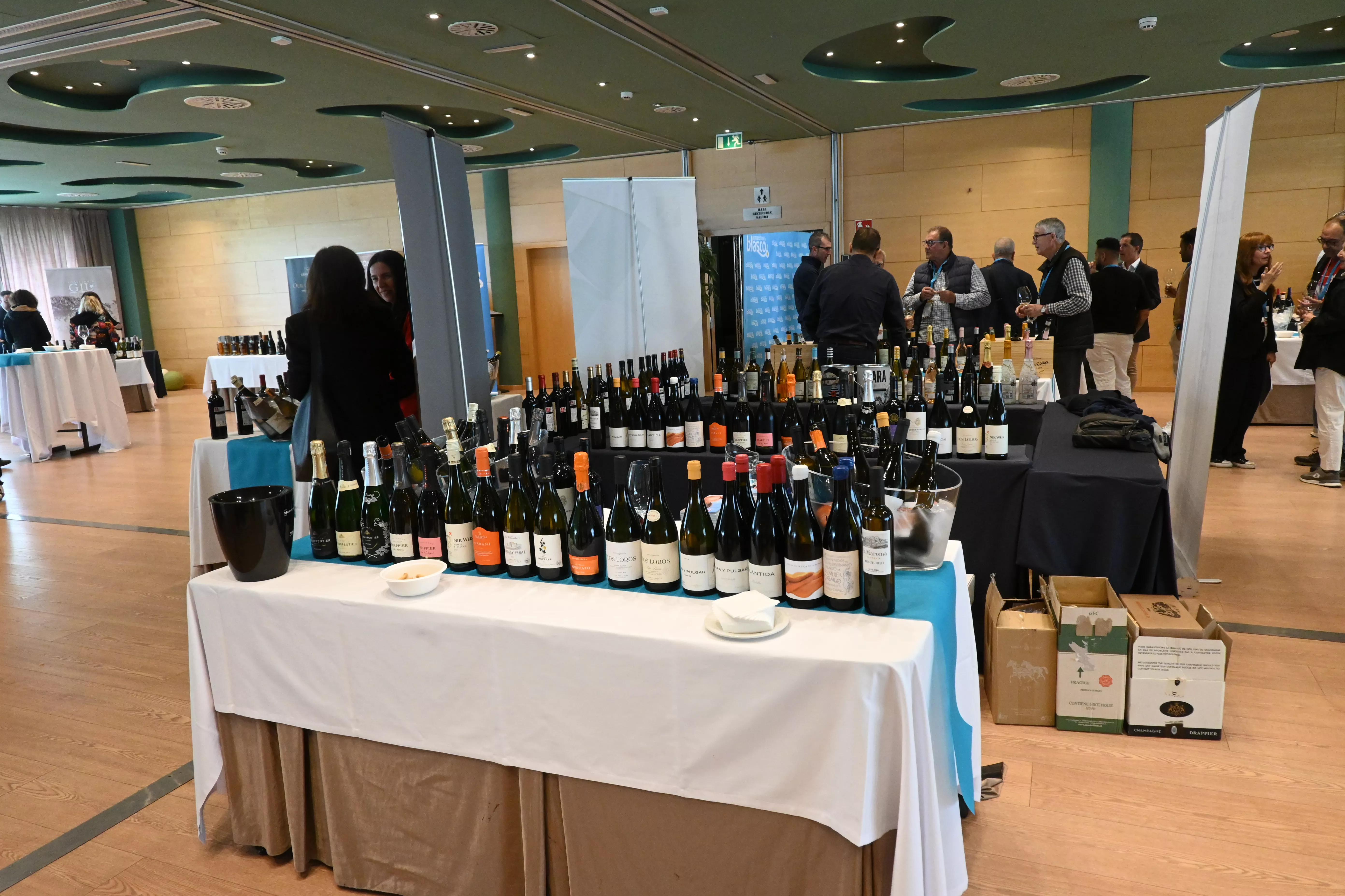  IV Feria del Vino de Distribuciones Blasco. Foto Carlos Jalle