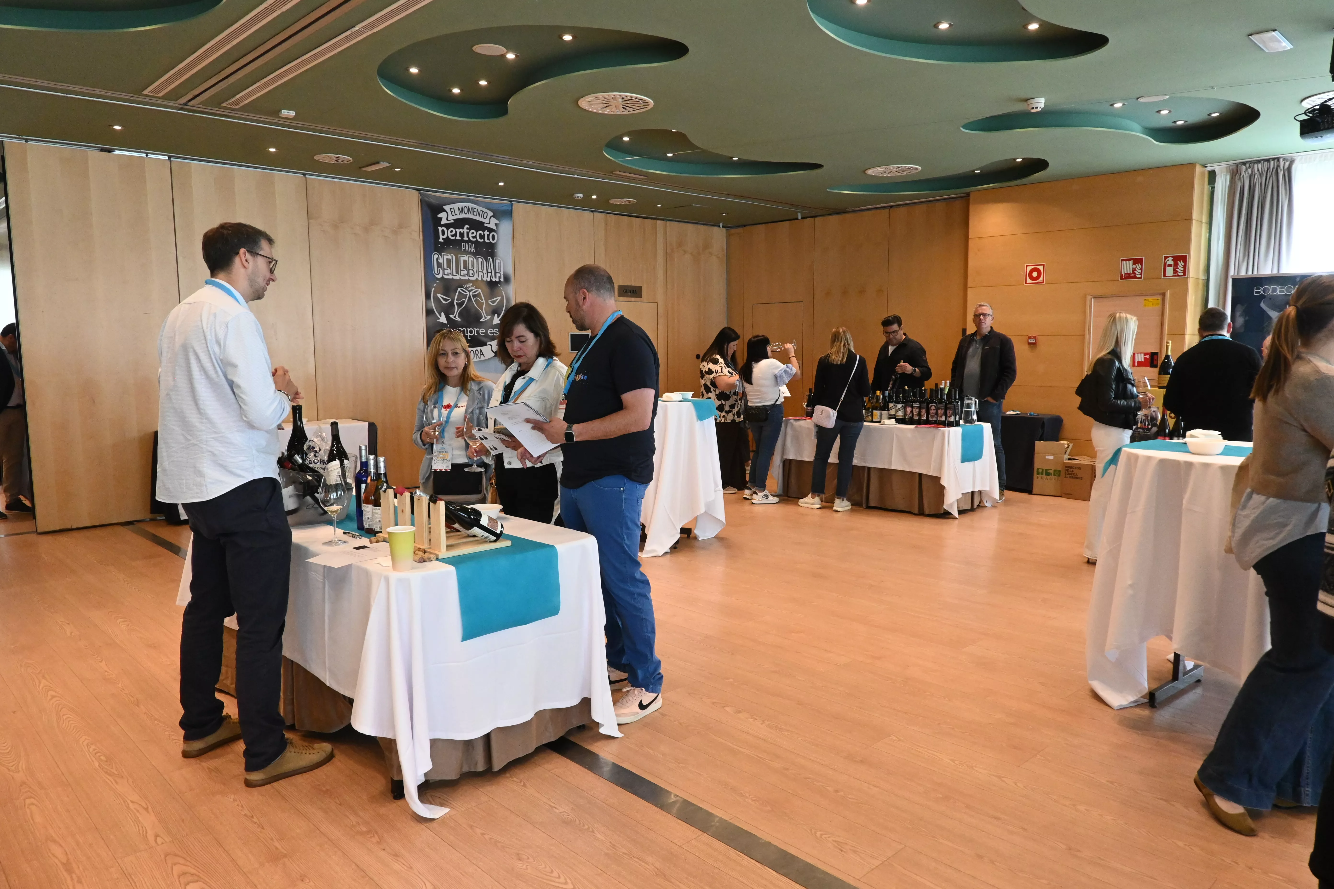  IV Feria del Vino de Distribuciones Blasco. Foto Carlos Jalle
