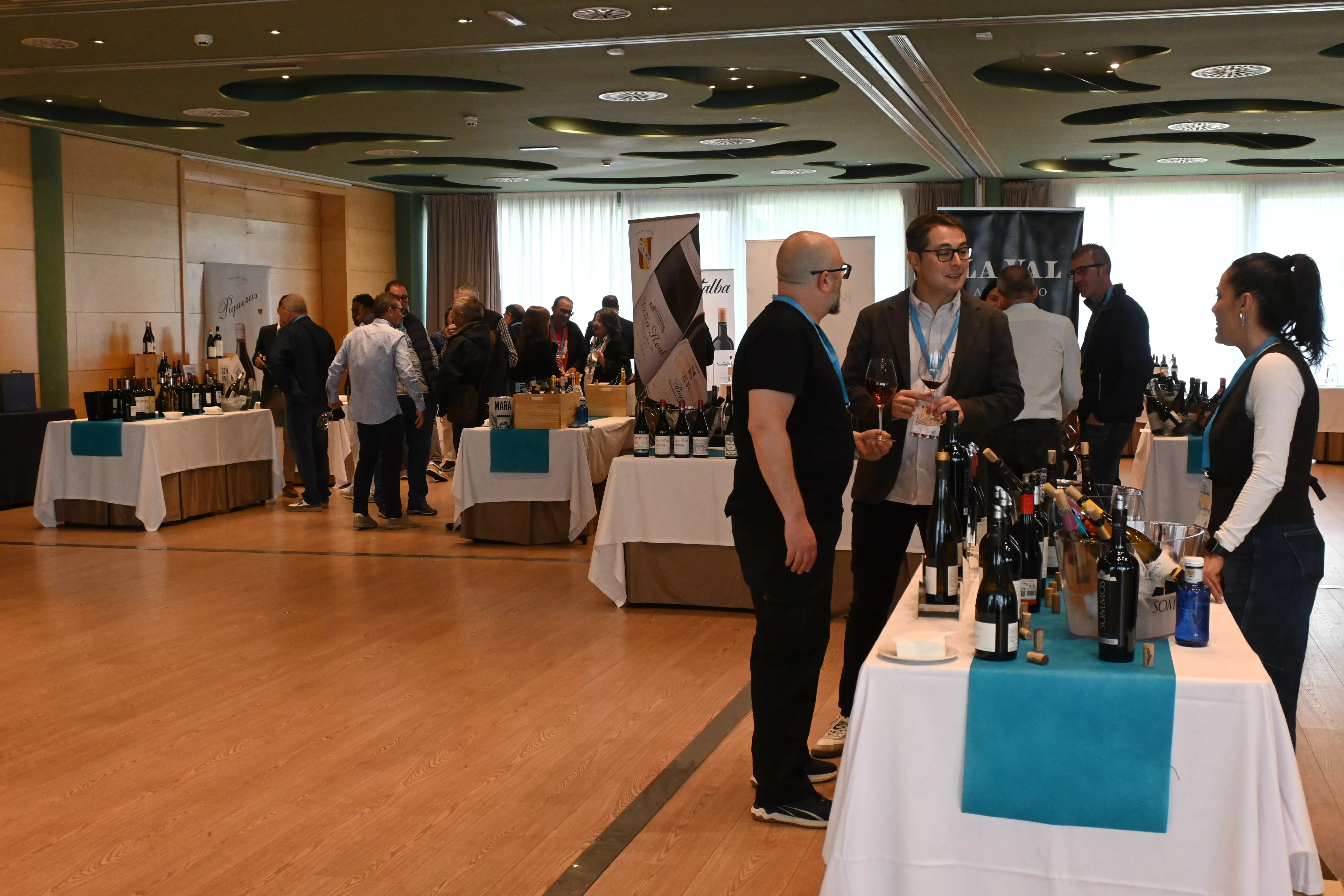  IV Feria del Vino de Distribuciones Blasco. Foto Carlos Jalle