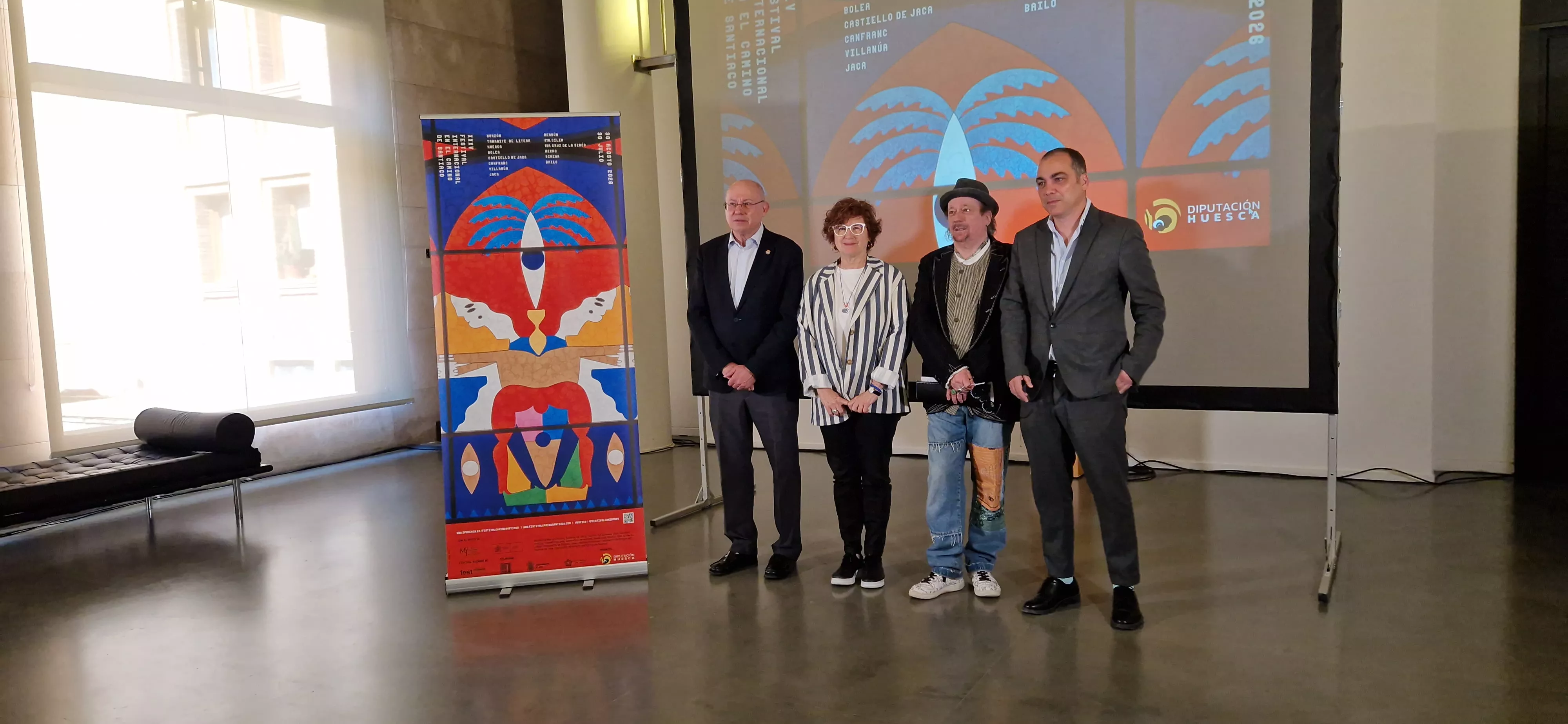 Leo Carranza, Begoña Puértolas, Luis Calvo y Carlos Sampériz, en la presentación del Festival Camino de Santiago. Foto Myriam Martínez
