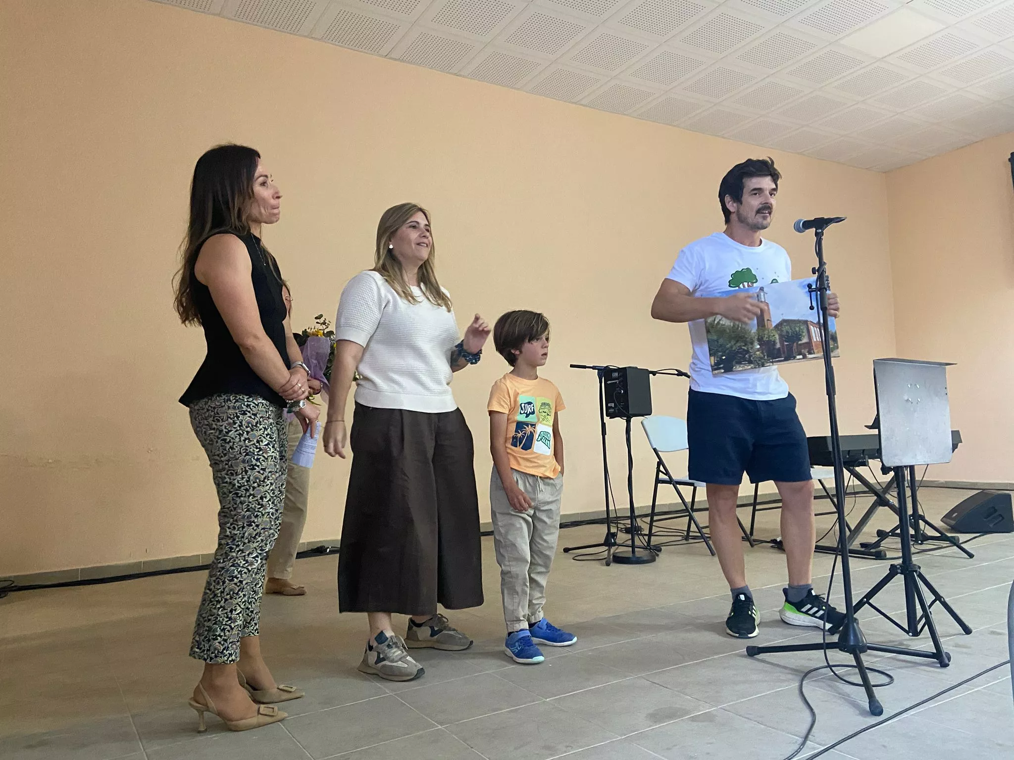 Homenaje de Montesusín a Yasmina Praderas