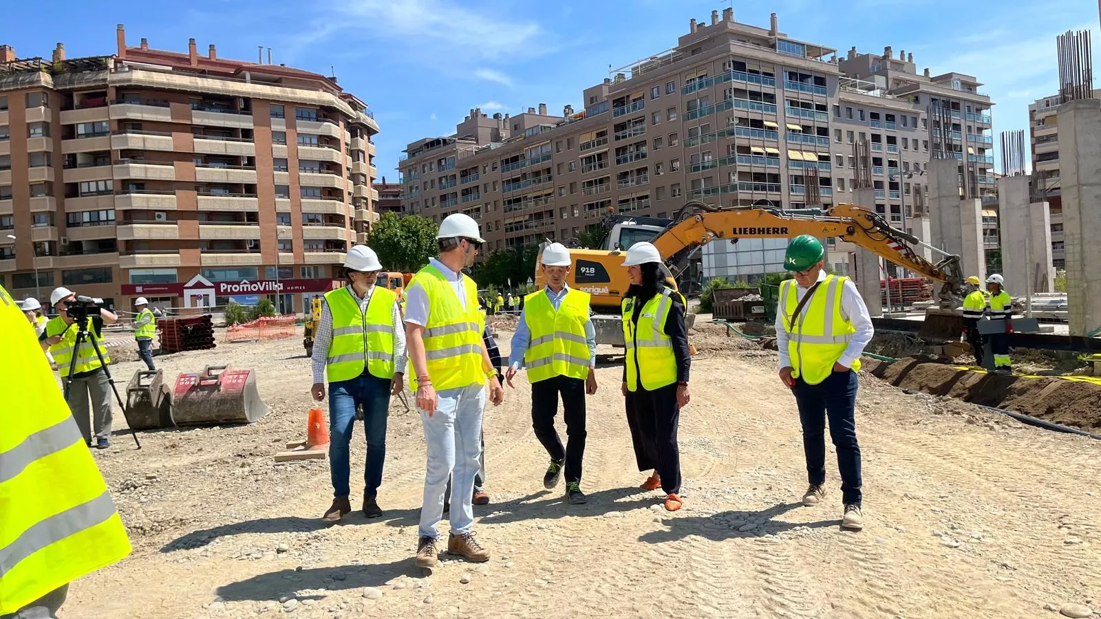 Visita a las obras de urbanización del Polígono Harineras de Huesca. Foto Mercedes Manterola