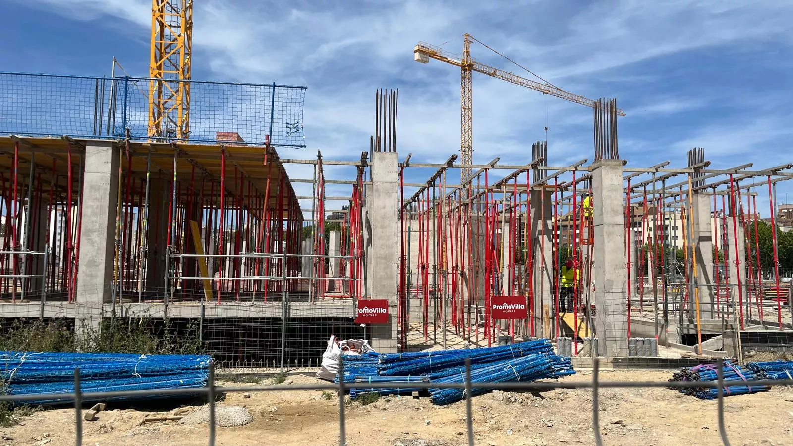 Visita a las obras de urbanización del Polígono Harineras de Huesca. Foto Mercedes Manterola