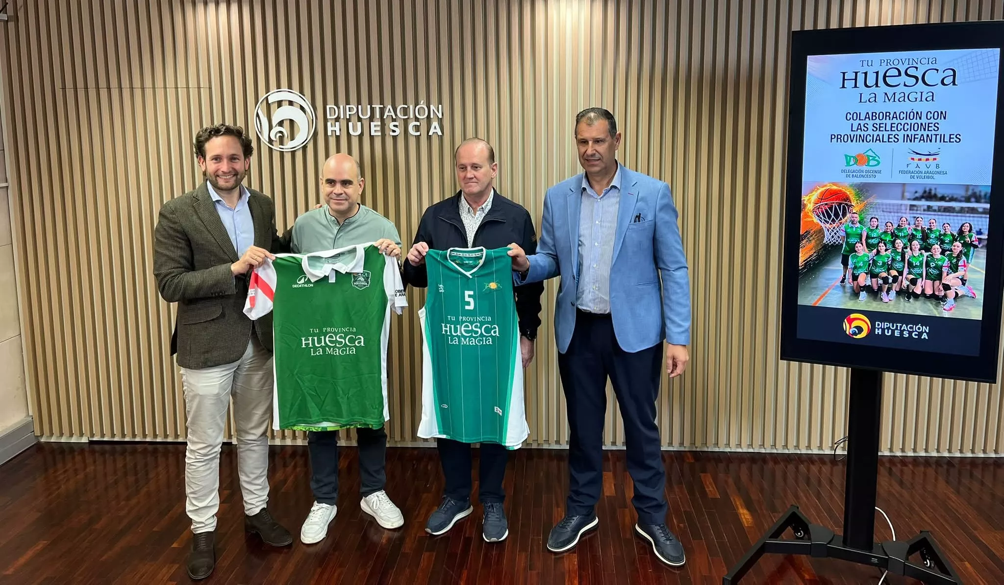 Las federaciones aragonesas de baloncesto y voleibol contarán con selecciones provinciales gracias a la Diputación