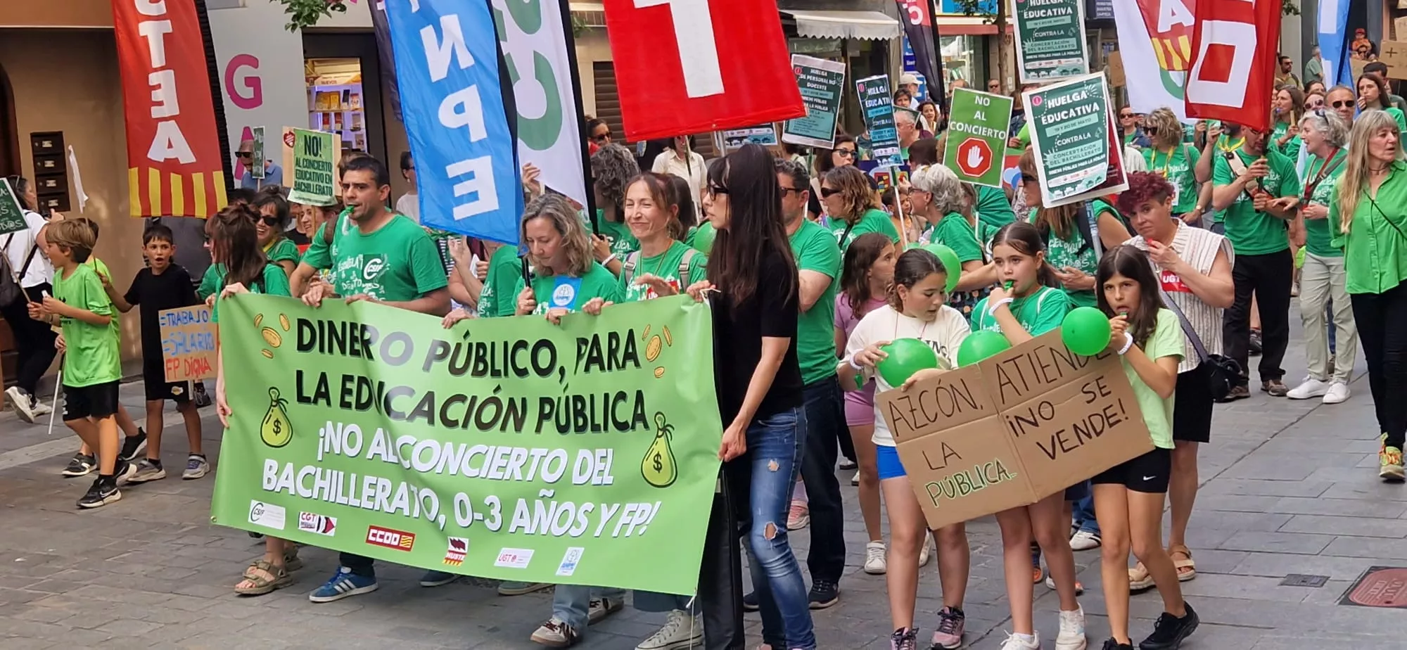 Huelga educativa en Huesca. Foto Myriam Martínez