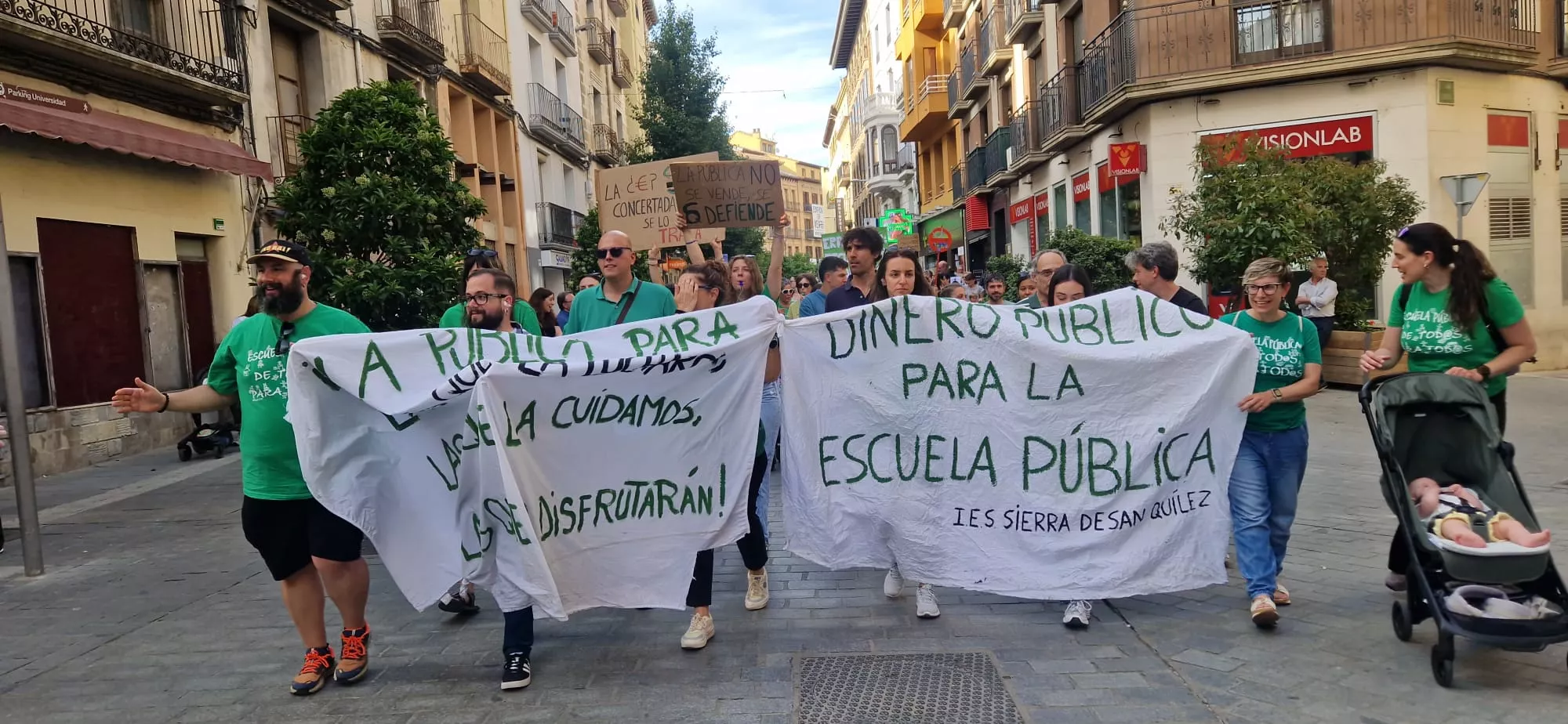 Huelga educativa en Huesca. Foto Myriam Martínez