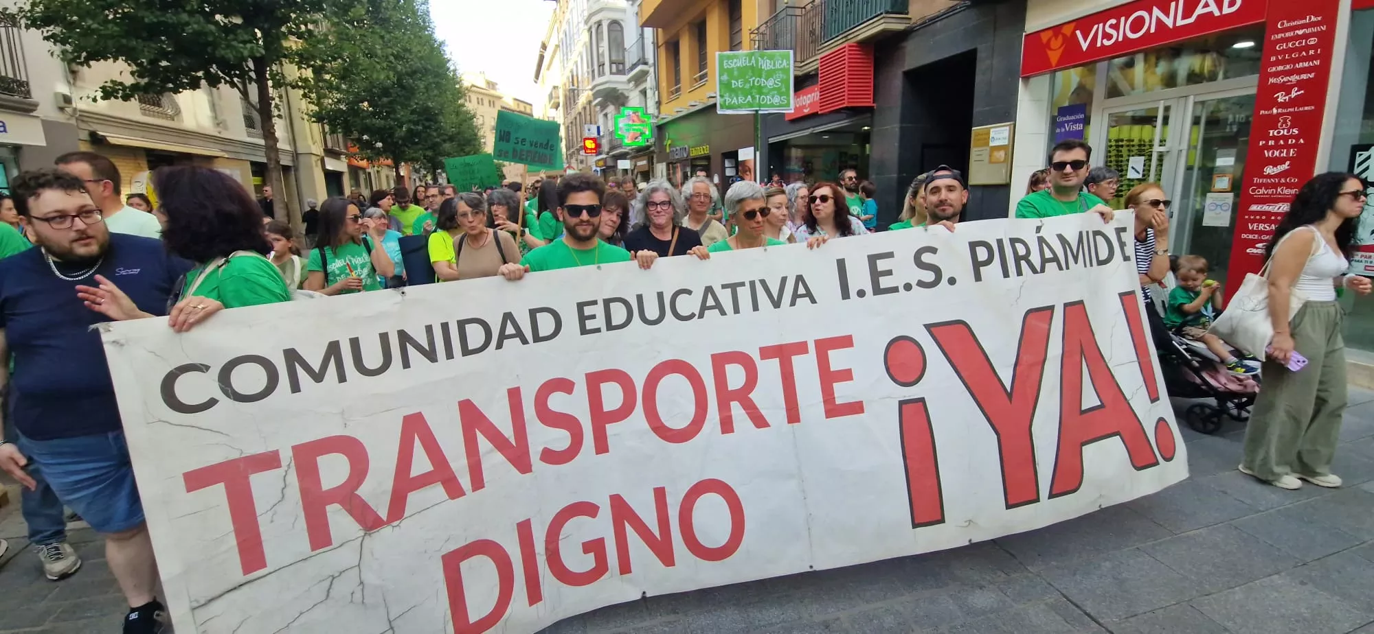 Huelga educativa en Huesca. Foto Myriam Martínez