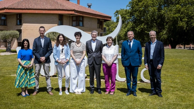 La ministra Elma Saiz ensu visita a Valentia