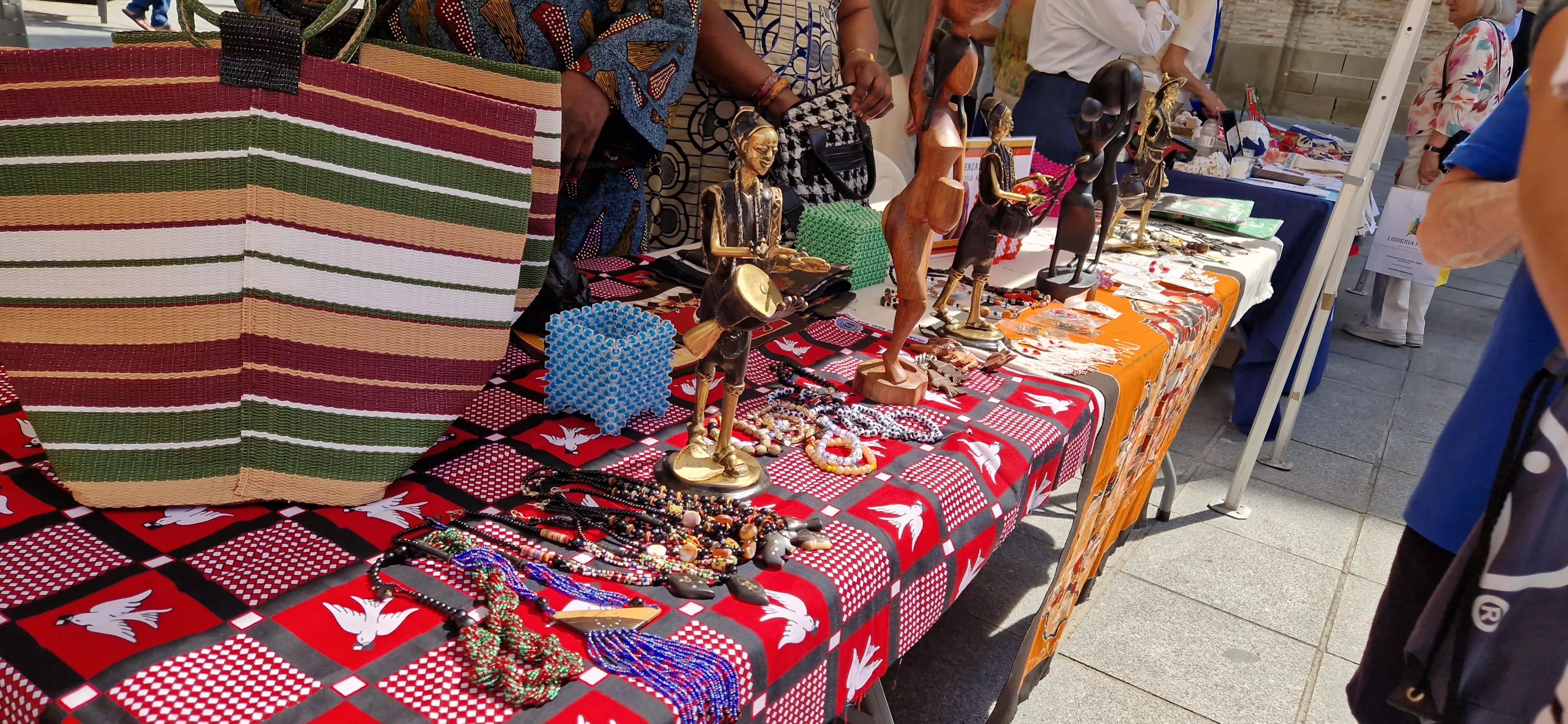 Feria de África en Huesca. Foto Myriam Martínez