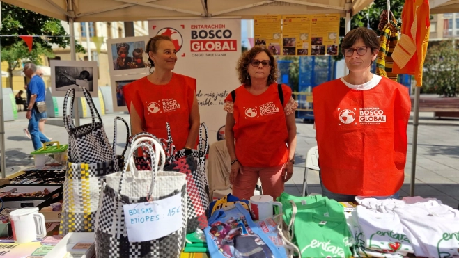 Feria de África en Huesca. Foto Myriam Martínez Feria de África en Huesca. Foto Myriam Martínez