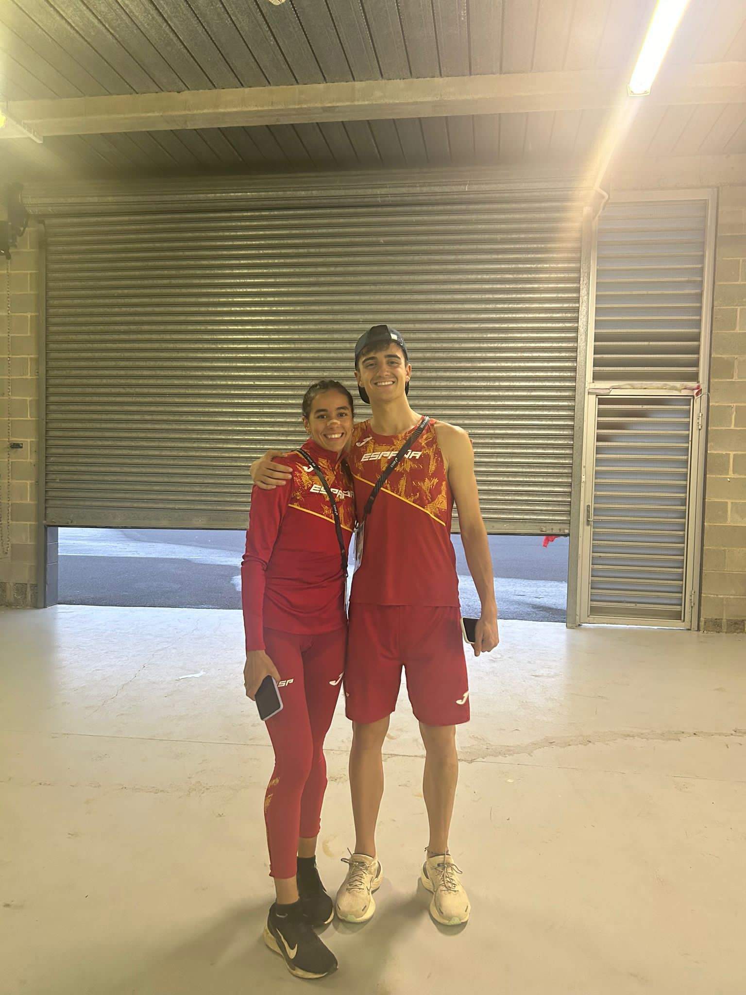 Imágenes del Mundial de Cross. Naima Ait y Pol Oriach, los discípulos de Phondy.