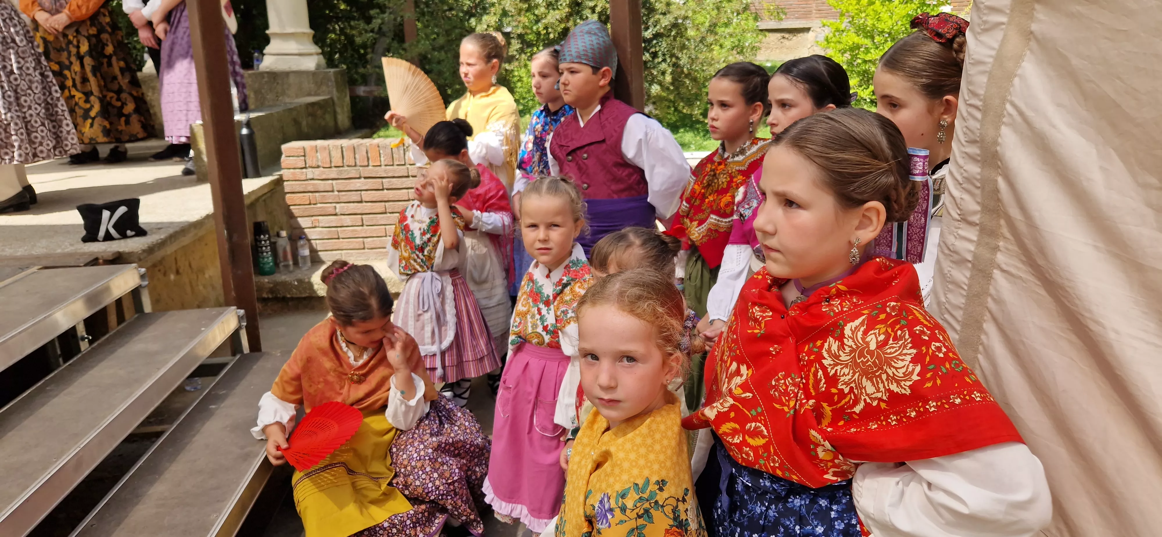 Elenco en el Ciclo de Floklore de Aragón. Foto Myriam Martínez