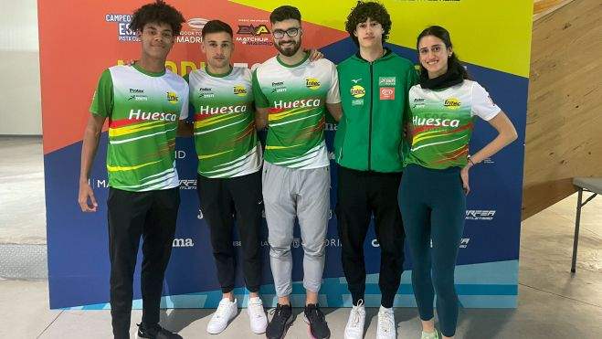 f9048a23 ad68 4780 aa25 aeda9f205c64 f9048a23 ad68 4780 aa25 aeda9f205c64