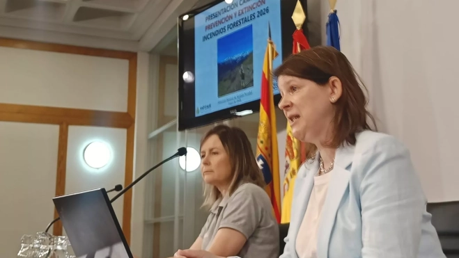 Ana Oliván y Maribel Ureta han presentado las novedades de la campaña de incendios.
