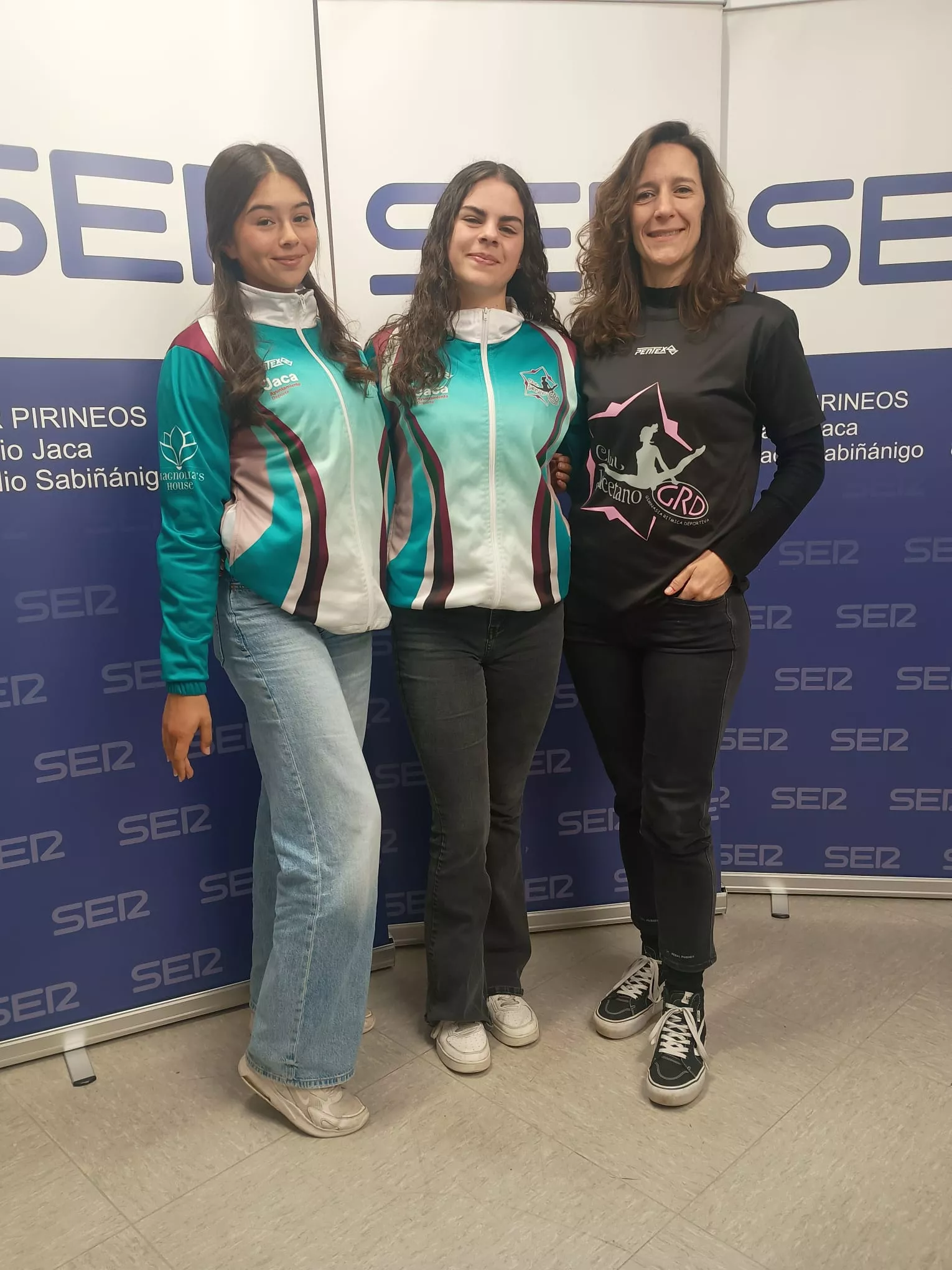 Jacetano GRD  Lucie Magi  con Sofía González y Rocío Manzanedo