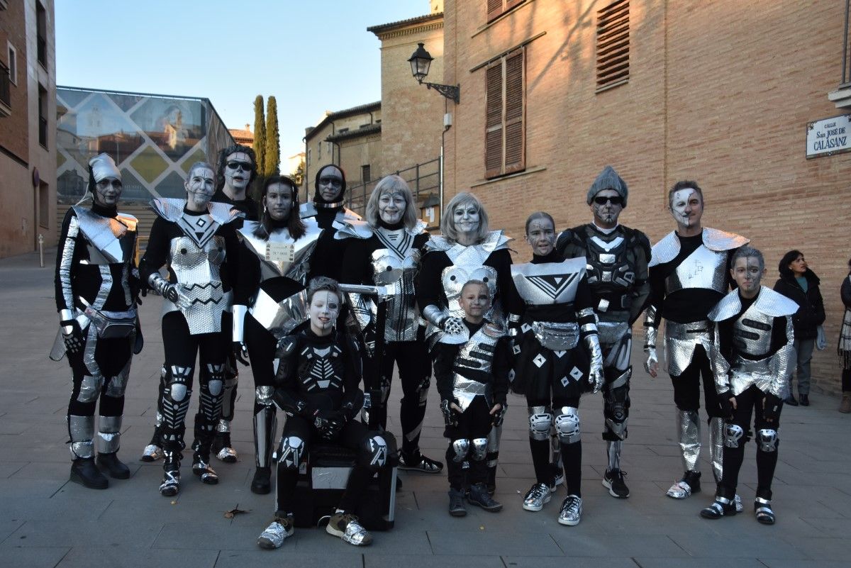 Inteligencia Artificial versión carnaval. El sentido dual de la humanidad