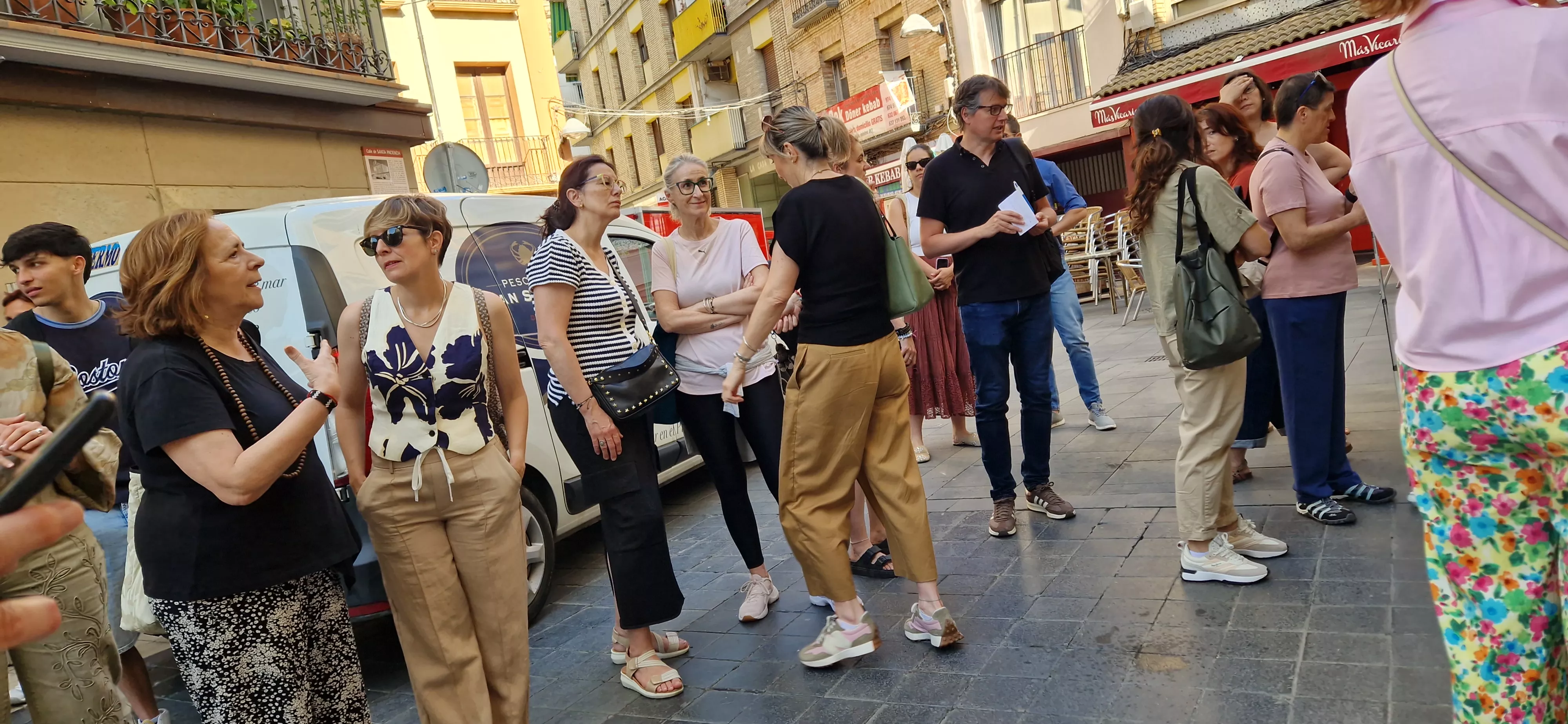 Primeros sellos para los "Establecimientos más accesibles". Foto Myriam Martínez