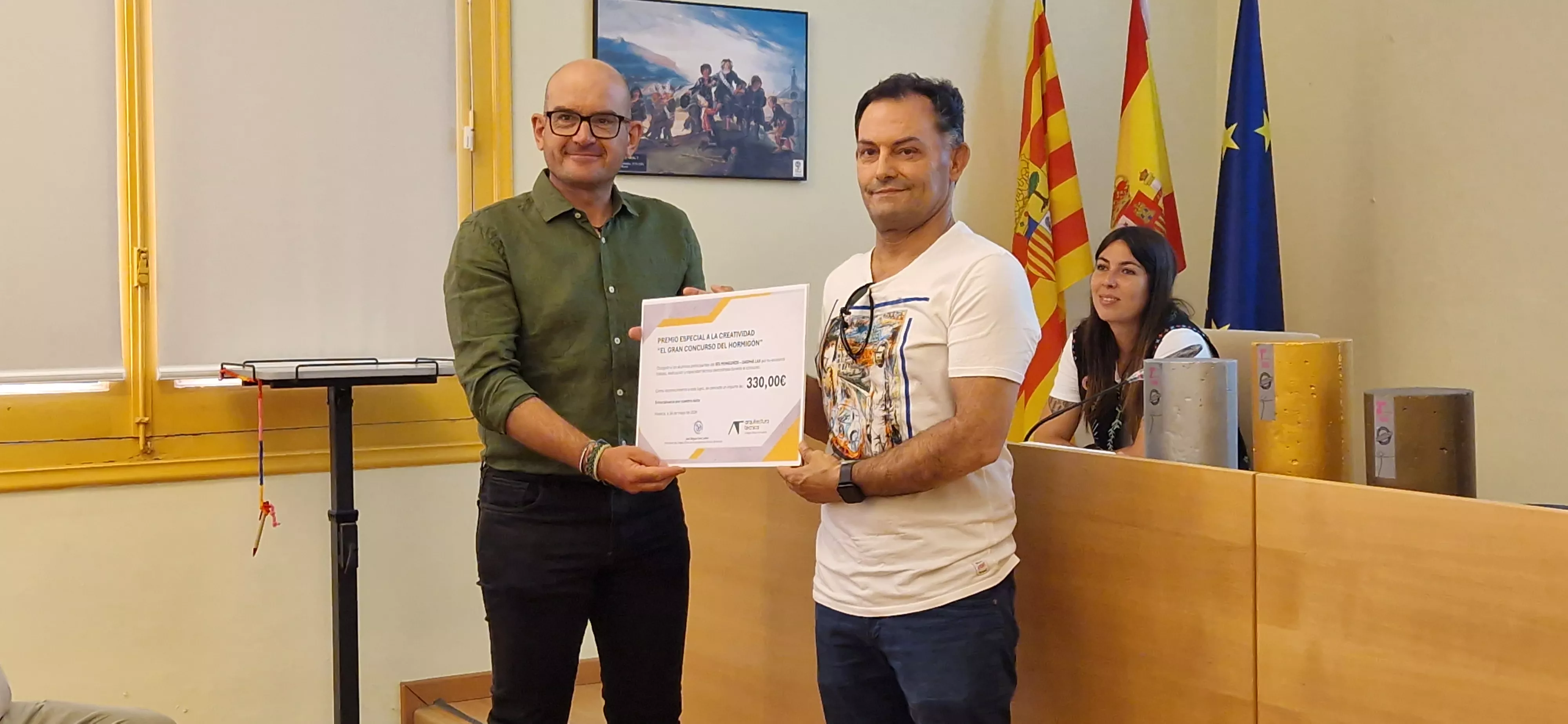 IES Monegros-Gaspar Lax, lo más creativos en la entrega de premios del Gran Concurso del Hormigón. Foto Myriam Martínez
