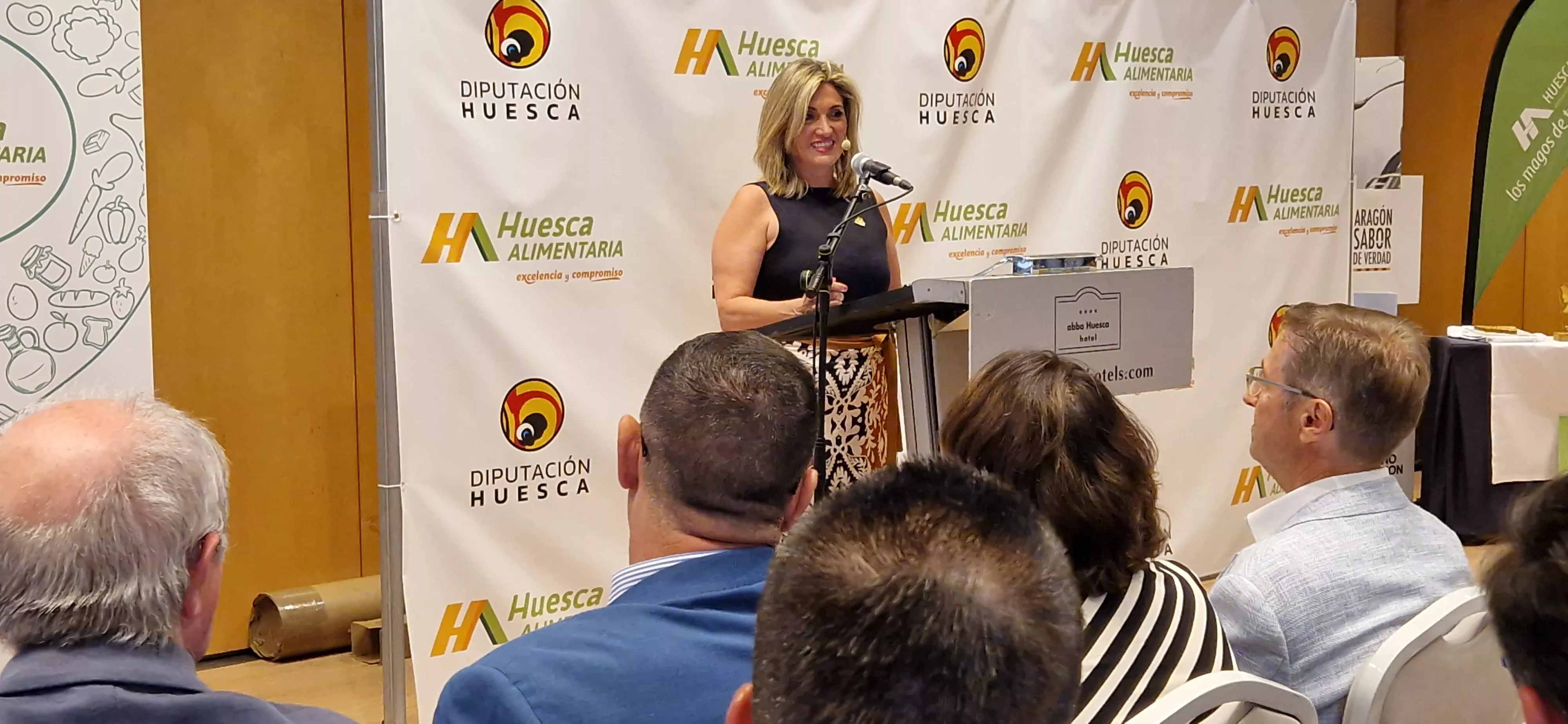 Adriana Oliveros ha presentado la Gala de Huesca Alimentaria 2026. Foto Myriam Martínez