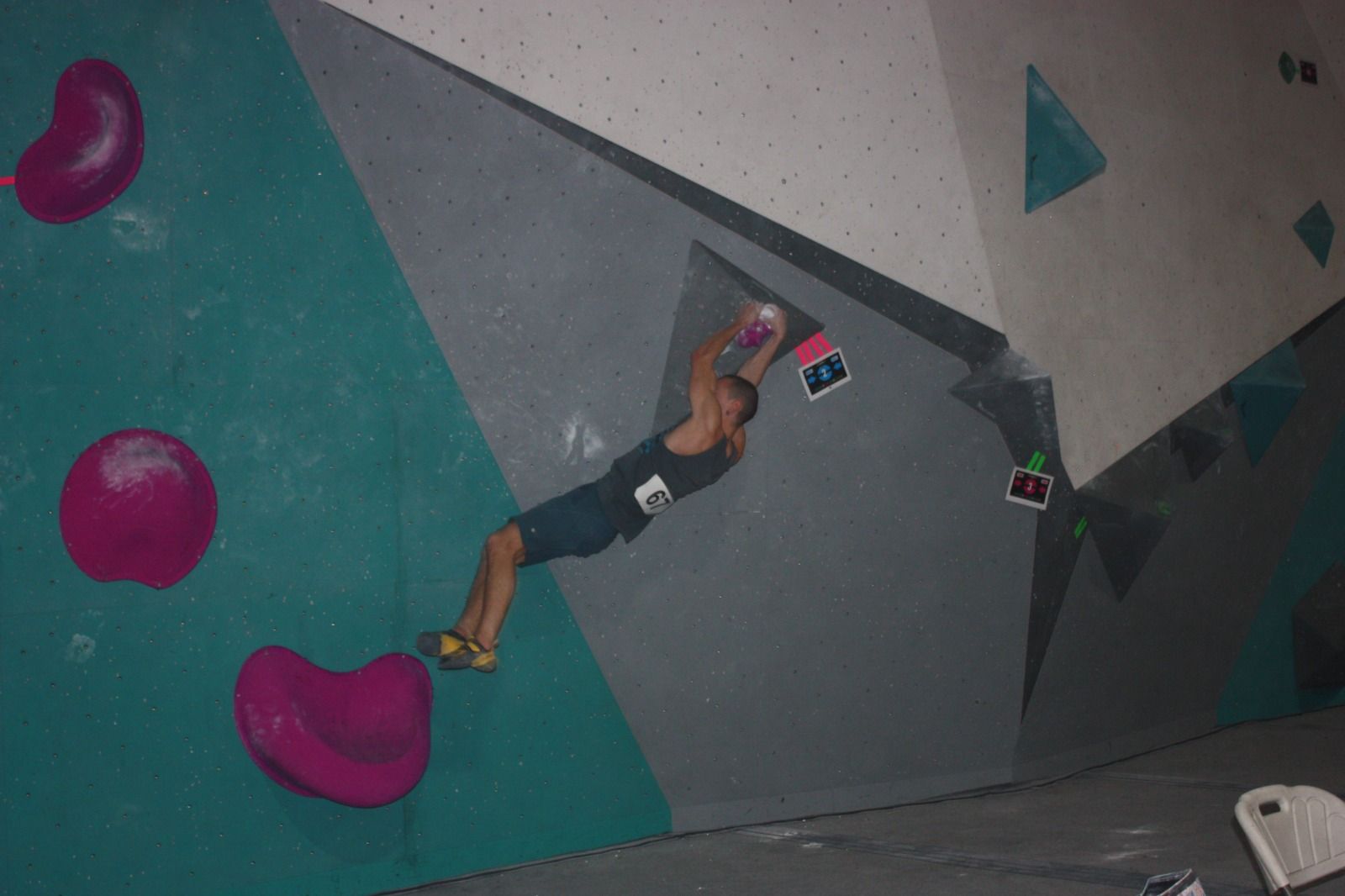 Imágenes de la Competición de Escalada en Bloque Ciudad de Huesca