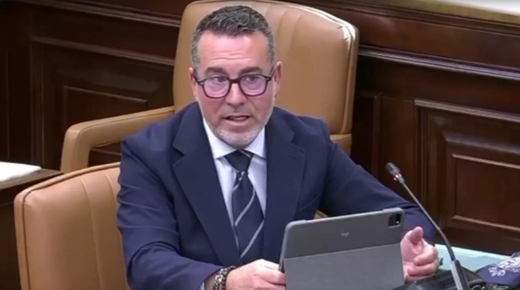 Javier Folch, diputado al Congreso por el PP, ha defendido la protección de las alfombras