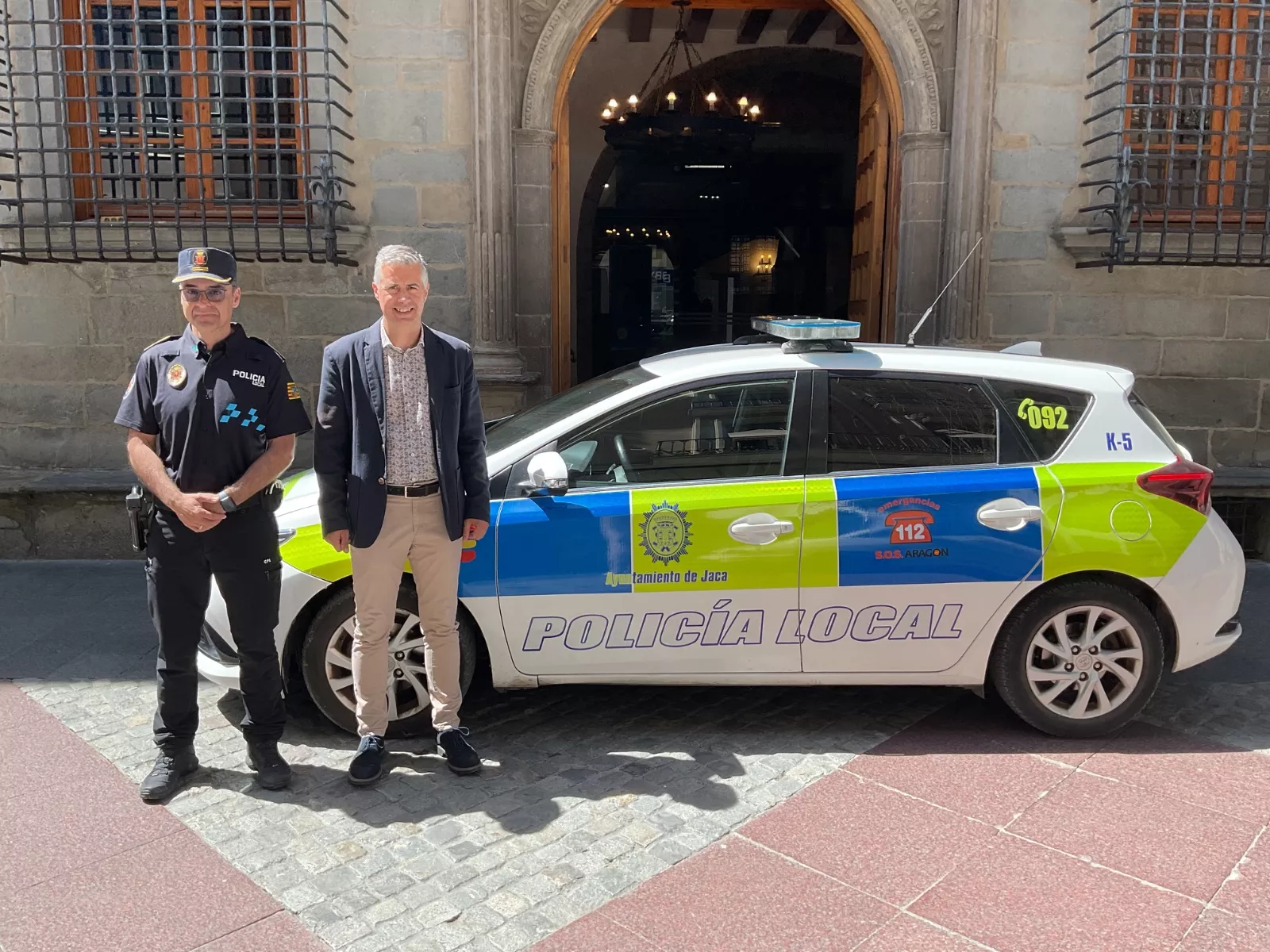 Carlos Serrano y César Ara han presentado la Memoria de la Policía Local de Jaca