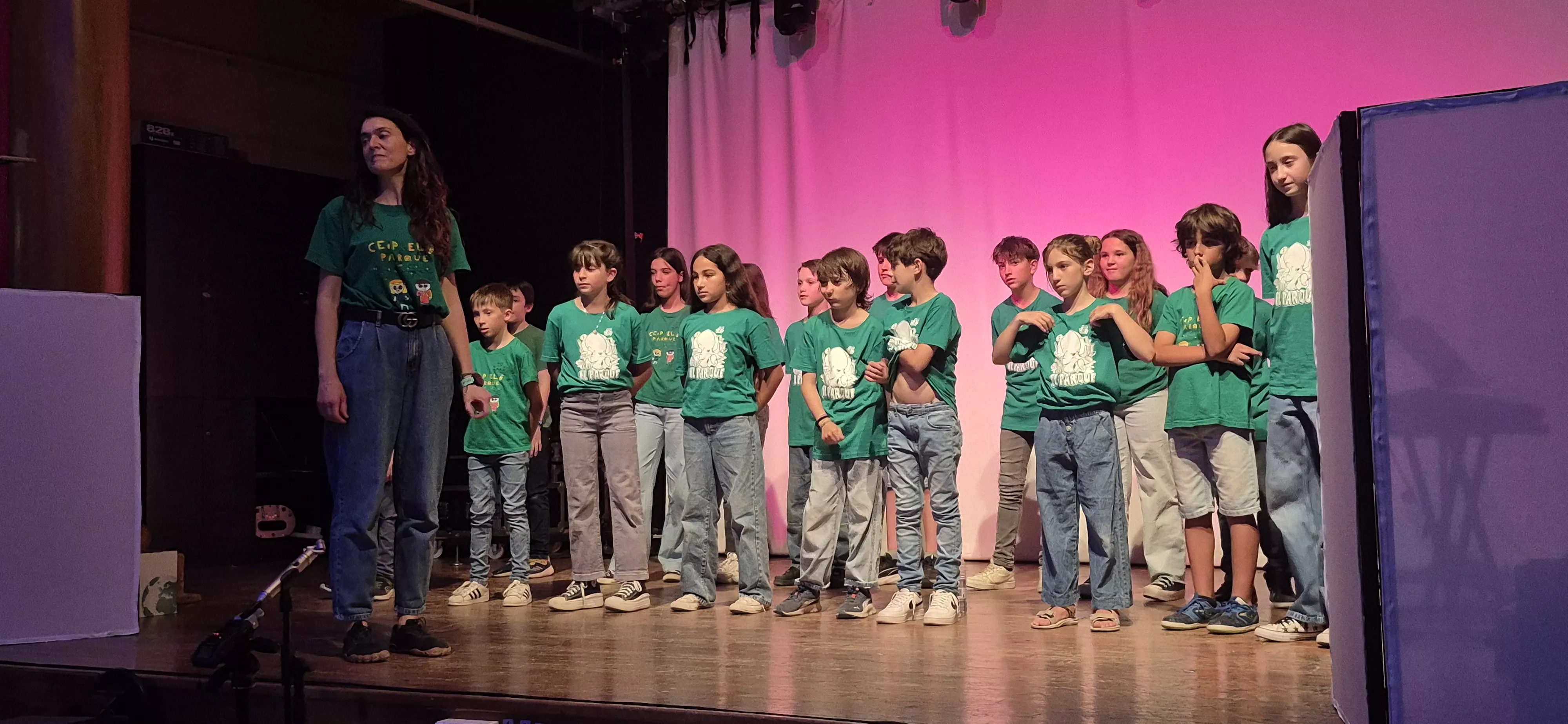 II Encuentro de Coros en el IES Ramón y Cajal. Foto Myriam Martínez
