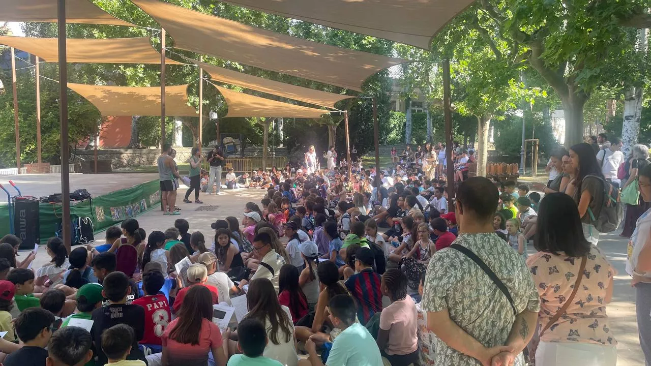 Encuentro multitudinario de Texto libre.