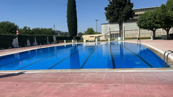 Piscina deportiva San Jorge. Foto Mercedes Manterola
