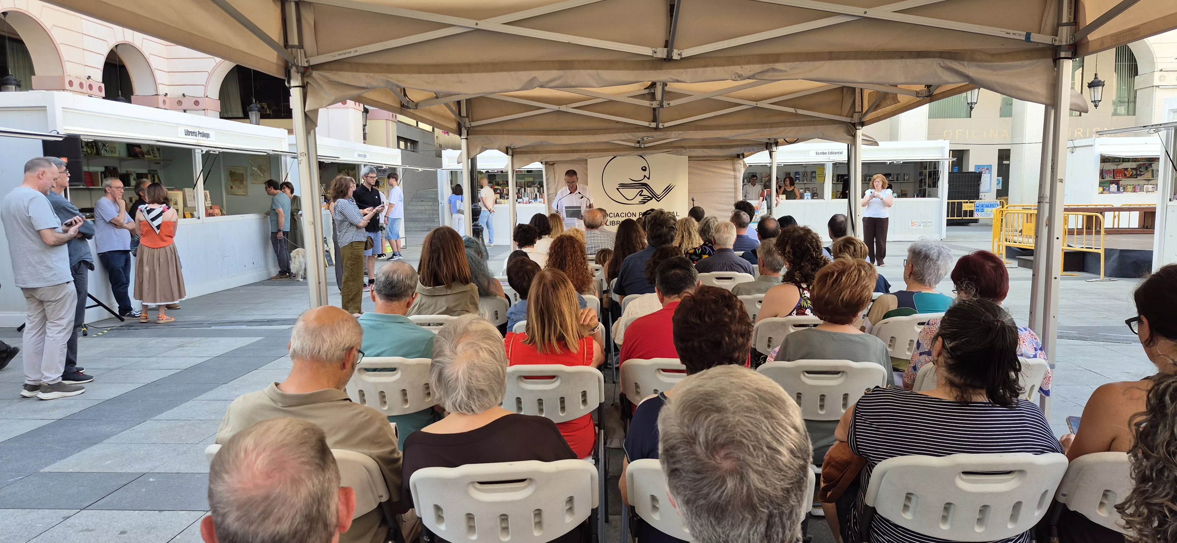 Inauguración de la 42ª Feria del Libro de Huesca. Foto Myriam Martínez