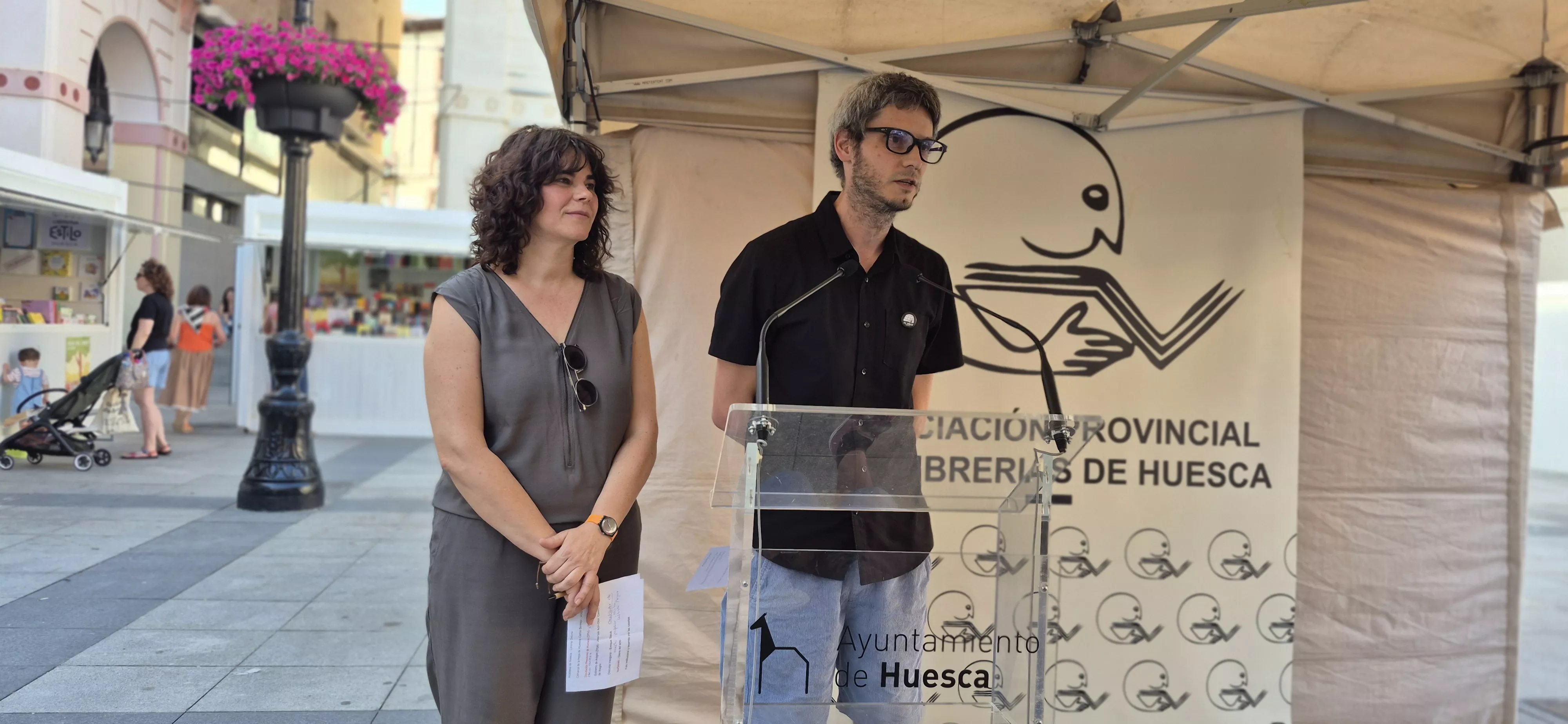 Inauguración de la 42ª Feria del Libro de Huesca. Foto Myriam Martínez