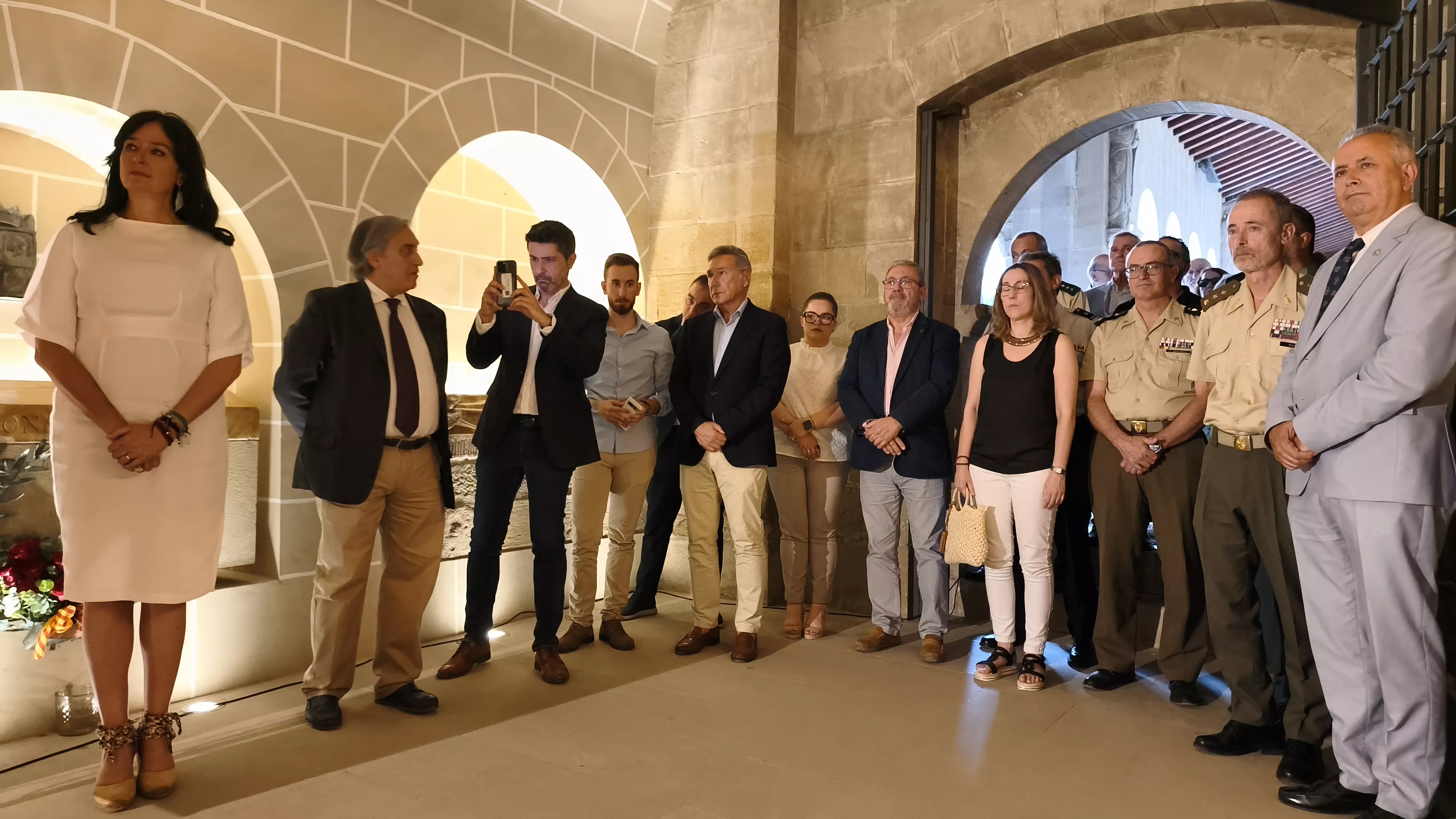 Homenaje  a los Reyes de Aragón en la iglesia de San Pedro el Viejo. Foto María José Sampietro Brosed