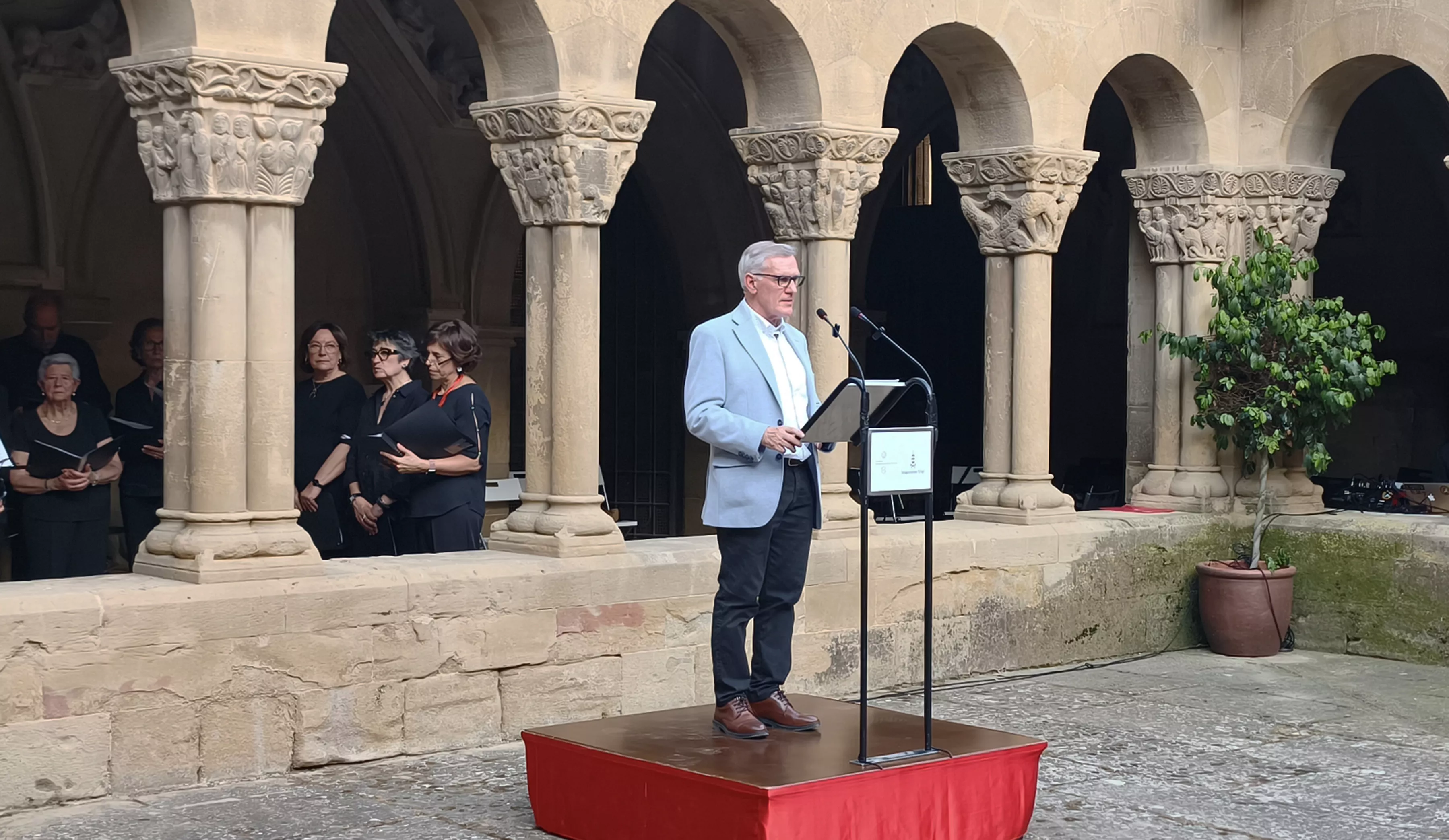 Homenaje  a los Reyes de Aragón en la iglesia de San Pedro el Viejo. Foto María José Sampietro Brosed