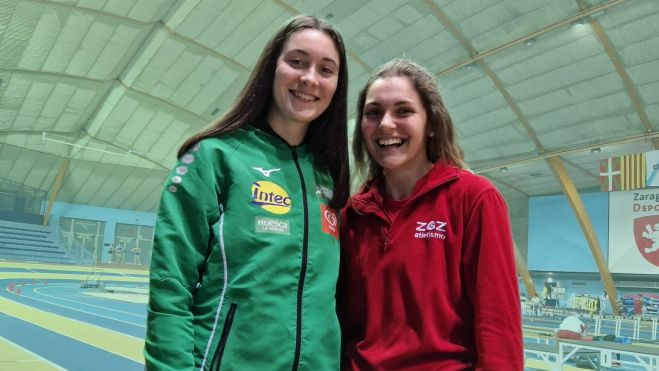 Julia Lafarga y Mónica Naudín