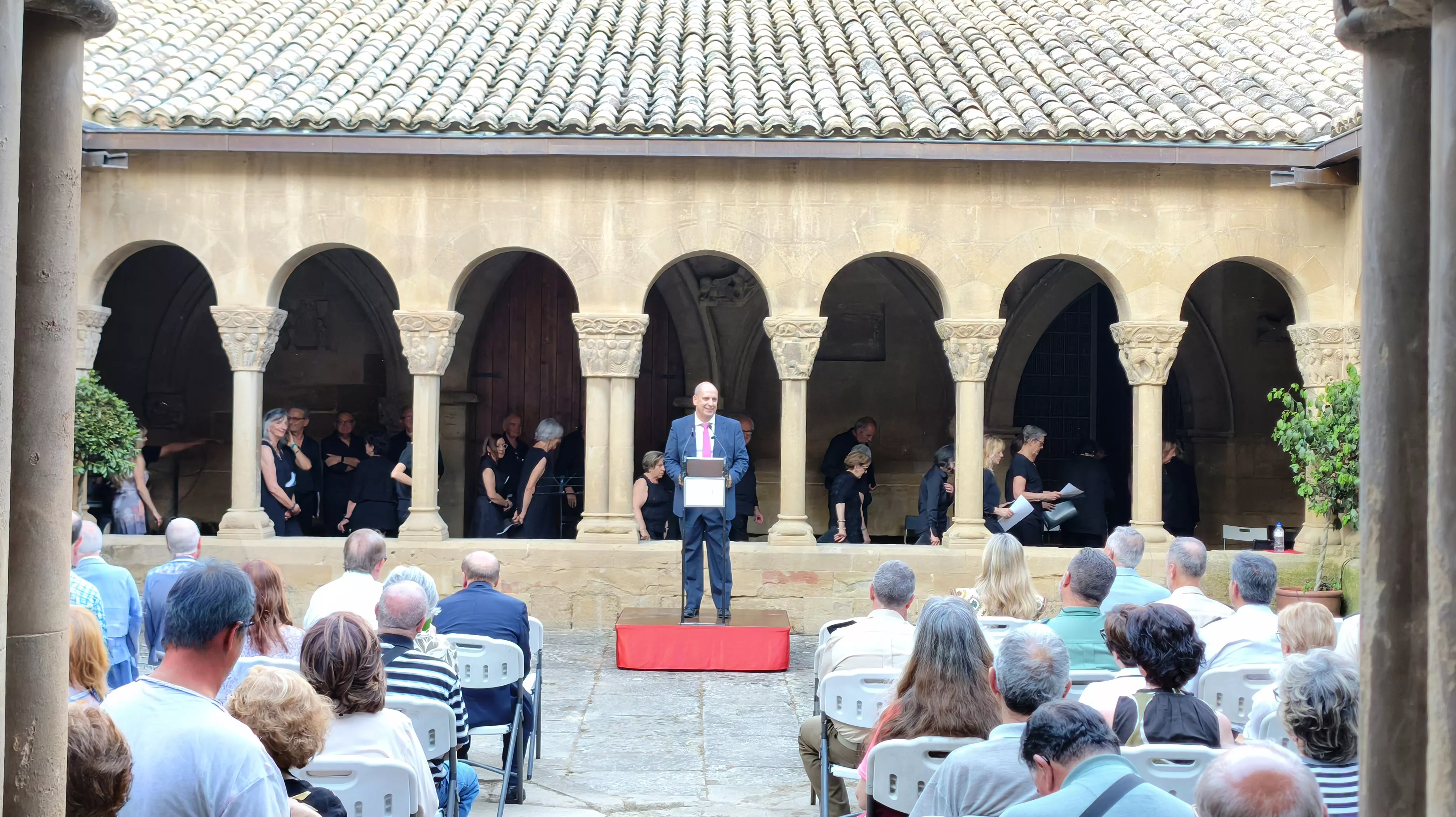 Homenaje  a los Reyes de Aragón en la iglesia de San Pedro el Viejo. Foto María José Sampietro Brosed