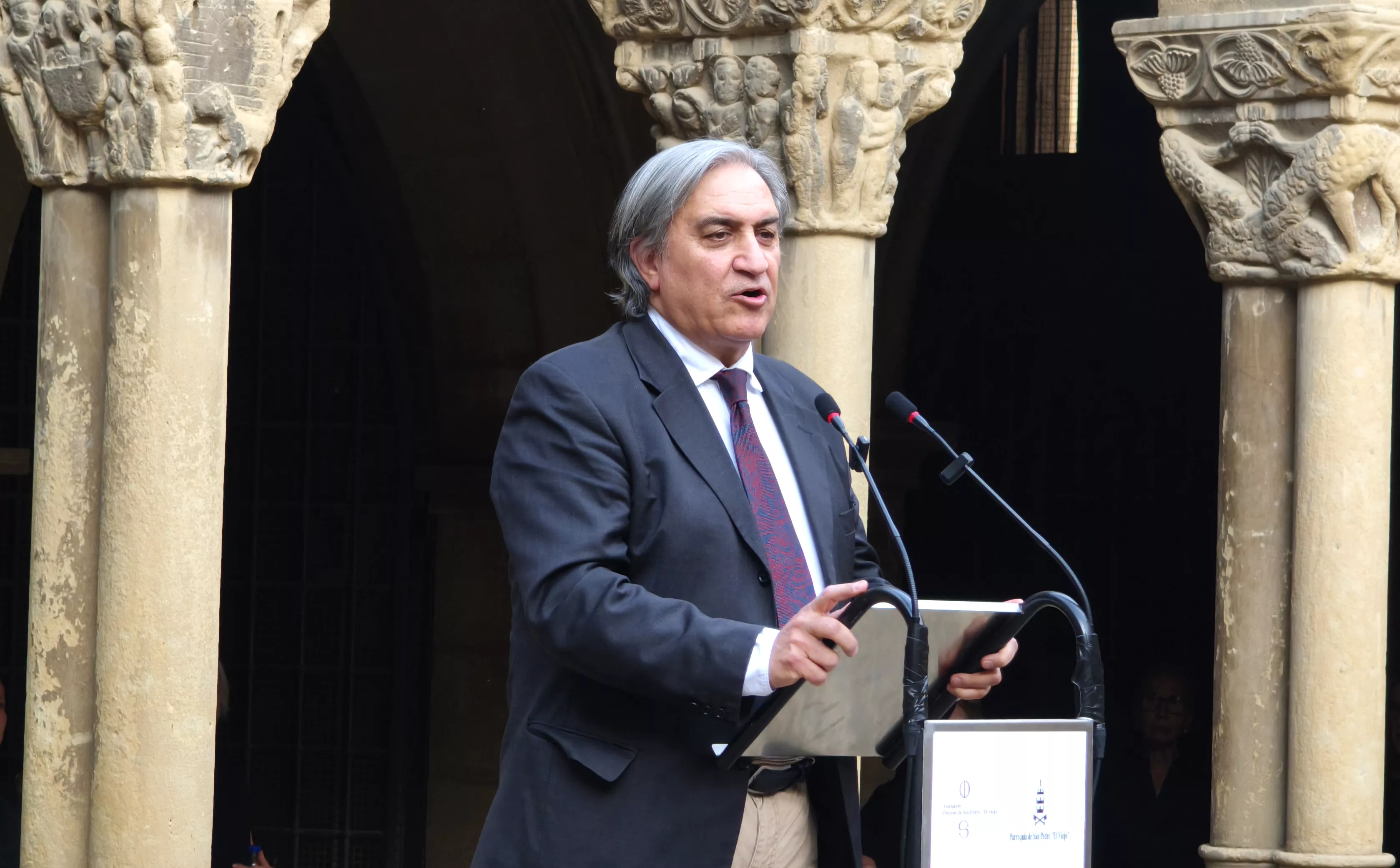 Homenaje  a los Reyes de Aragón en la iglesia de San Pedro el Viejo. Foto María José Sampietro Brosed