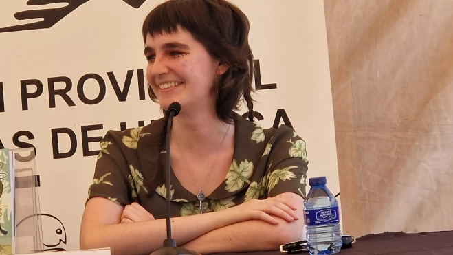 Laura Manso. Feria del Libro de Huesca sábado 30 de mayo. Foto Myriam Martínez Laura Manso. Feria del Libro de Huesca sábado 30 de mayo. Foto Myriam Martínez