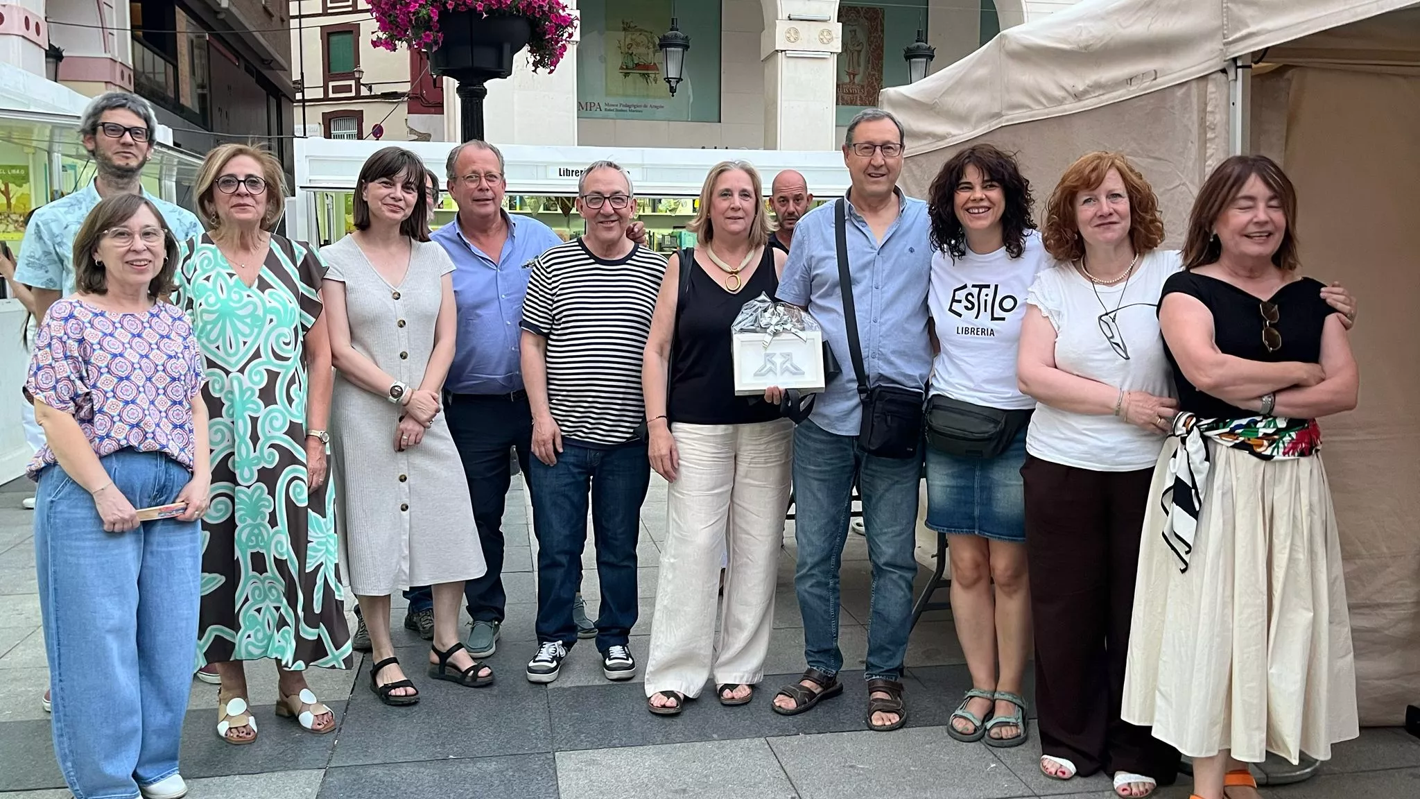 Homenaje de los libreros a Manuel Carrión. Foto Mercedes Manterola